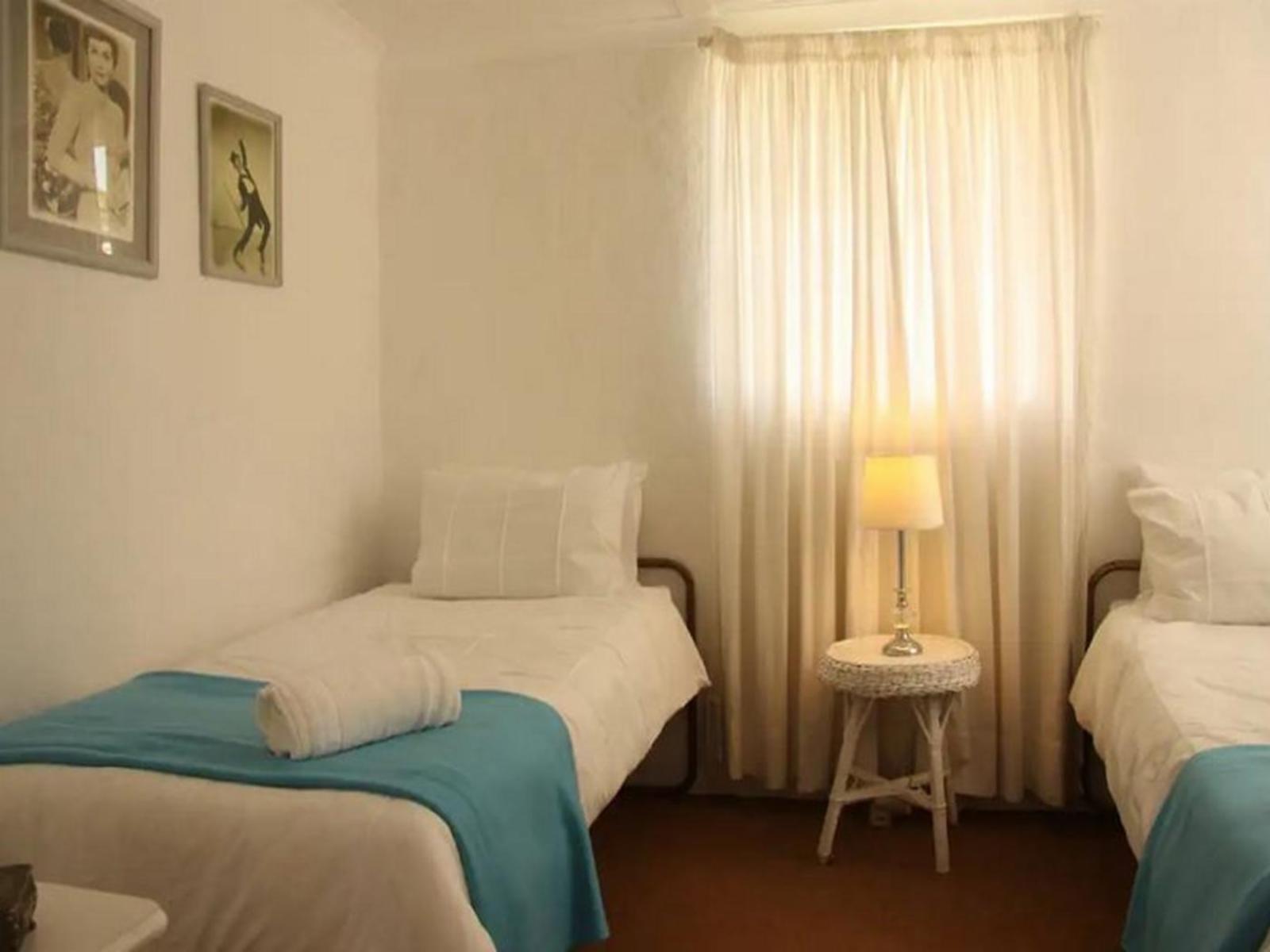 Room 1 — Photo of the whole room