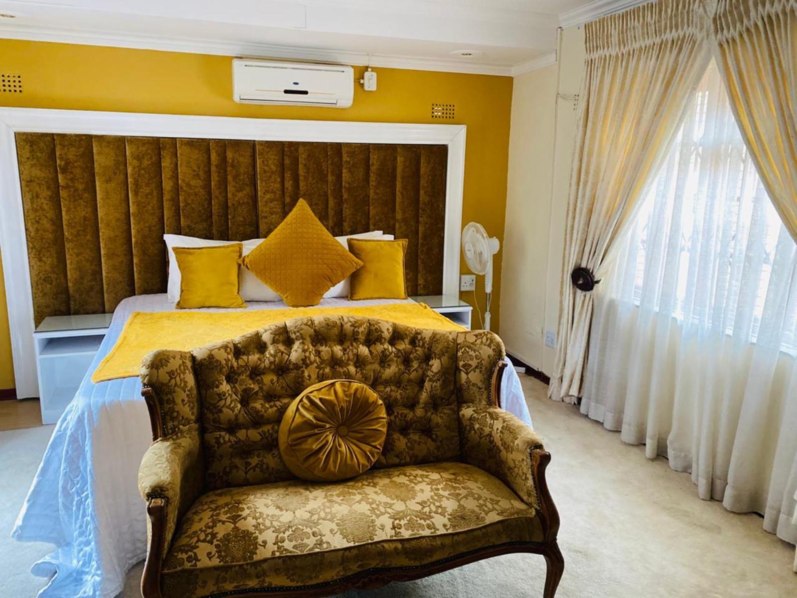 Room 2 — Photo of the whole room