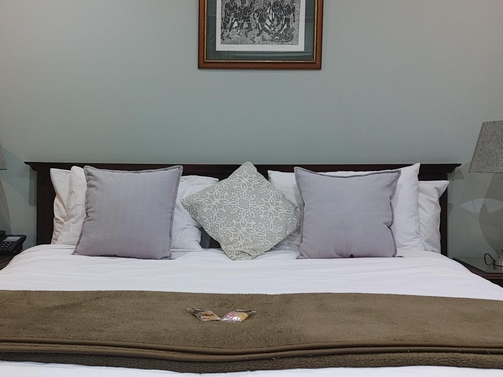 Room 5 — Bed
