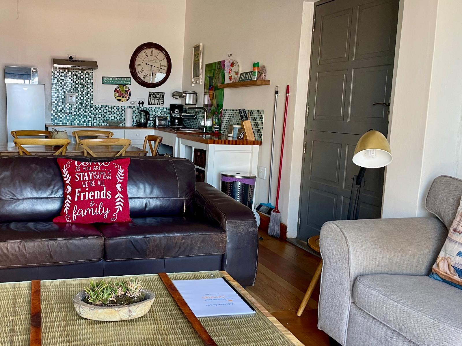Room 2 — Photo of the whole room