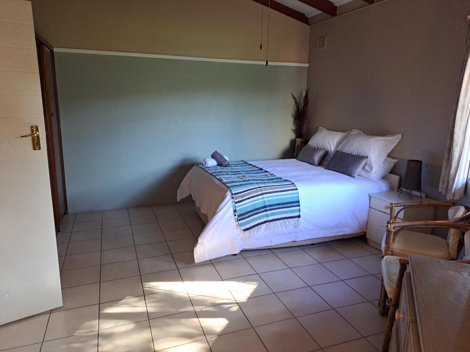 Room 1 — Photo of the whole room