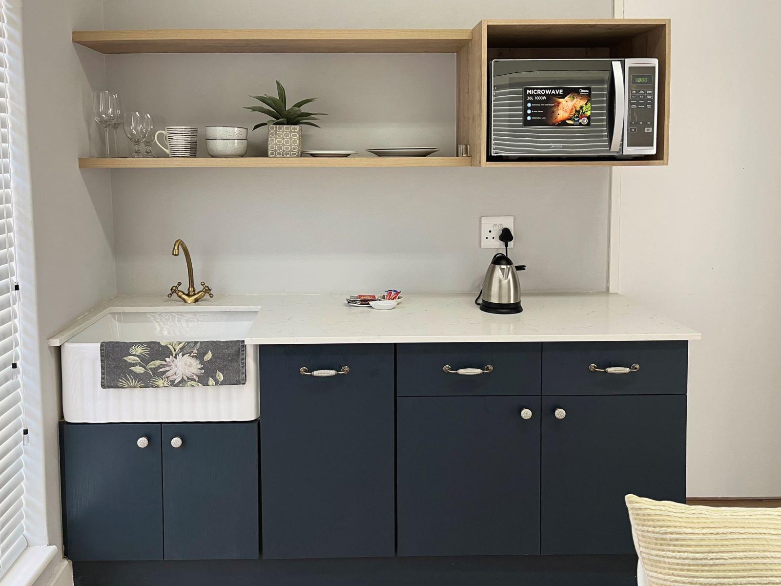 Room 1 — Kitchenette