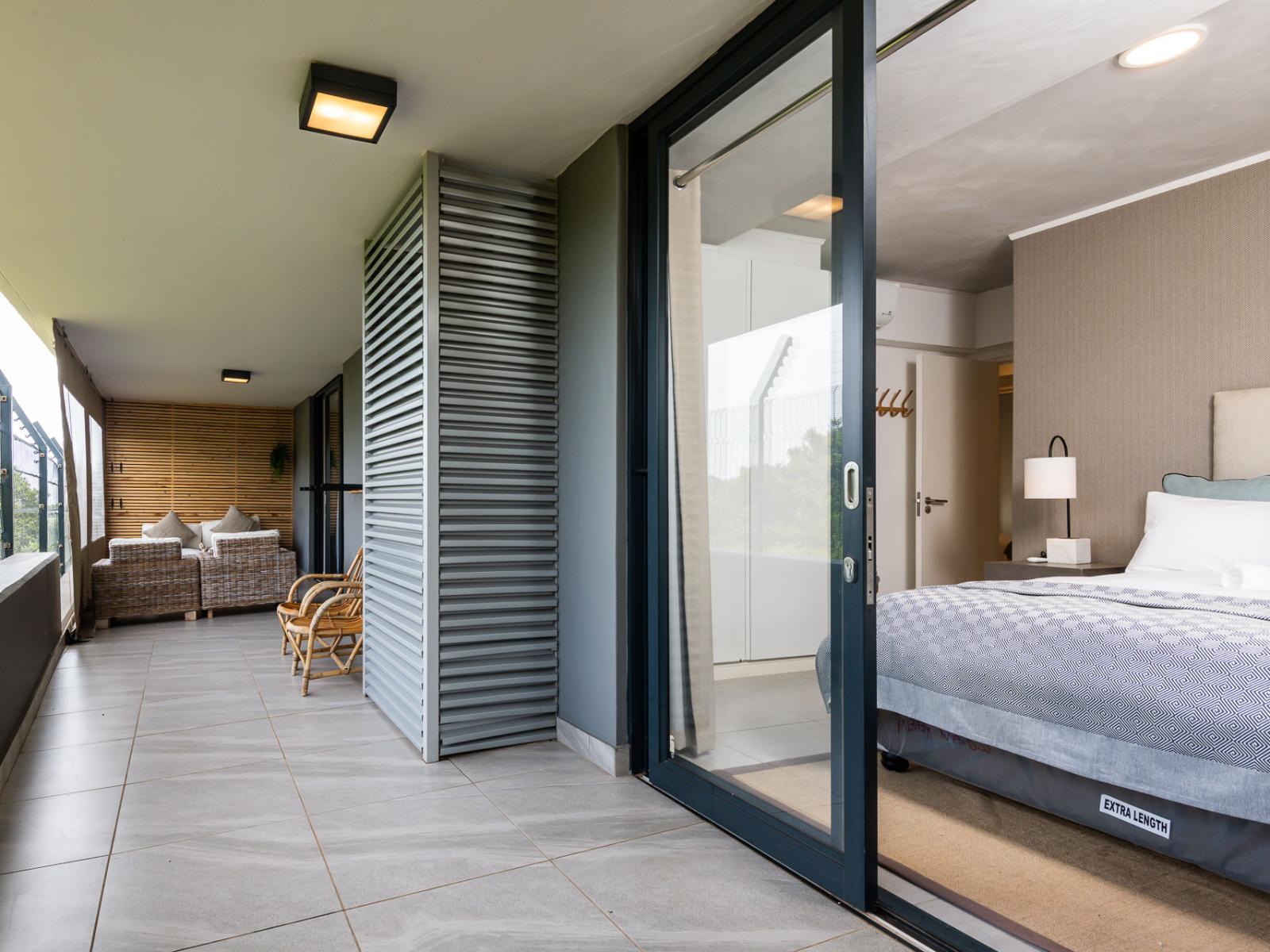Room 1 — Balcony/Terrace