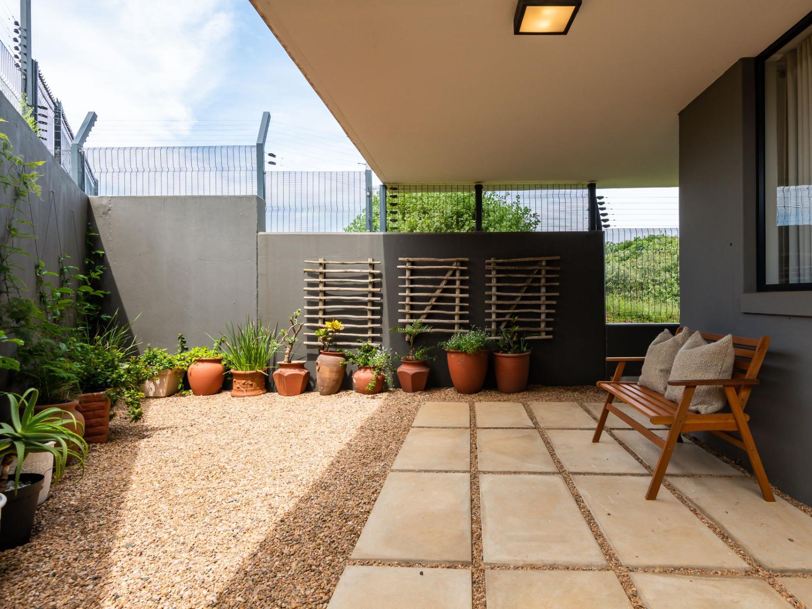 Room 1 — Balcony/Terrace