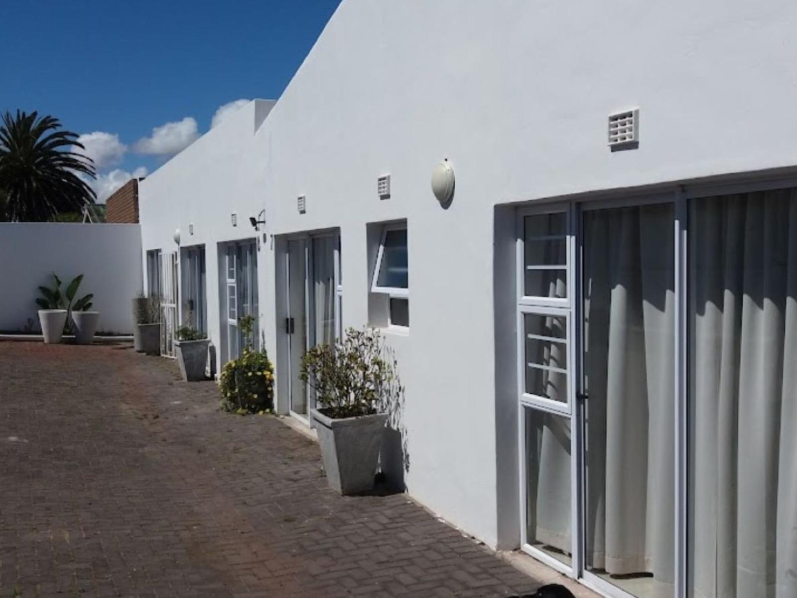 Saldanha Bay Inn