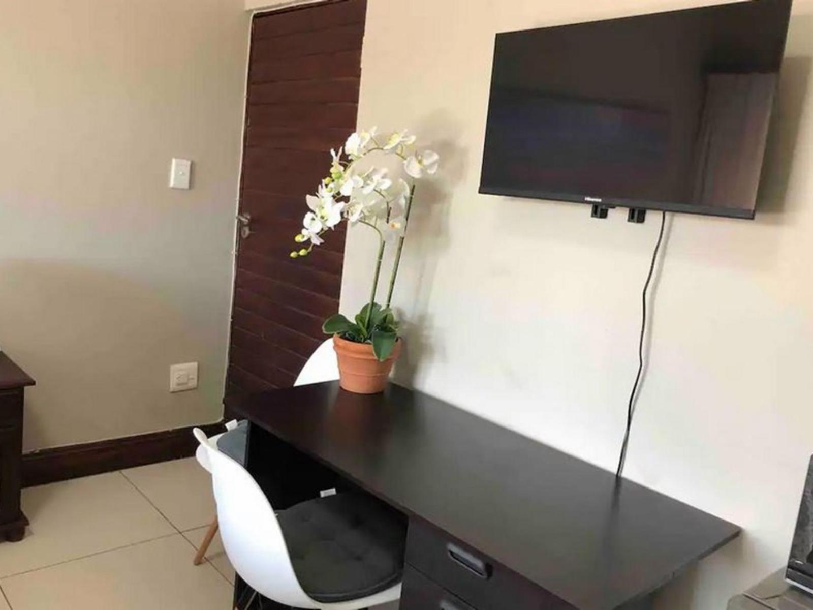 Room 1 — TV and multimedia