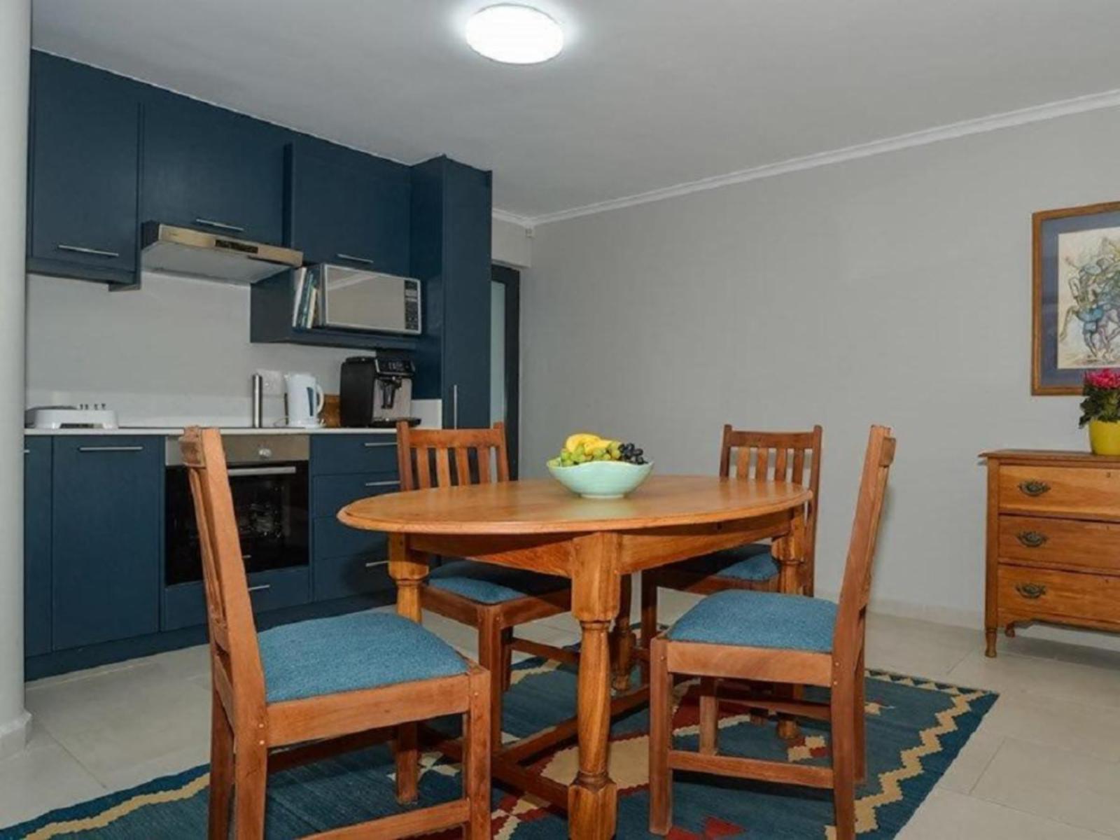 Room 1 — Kitchenette