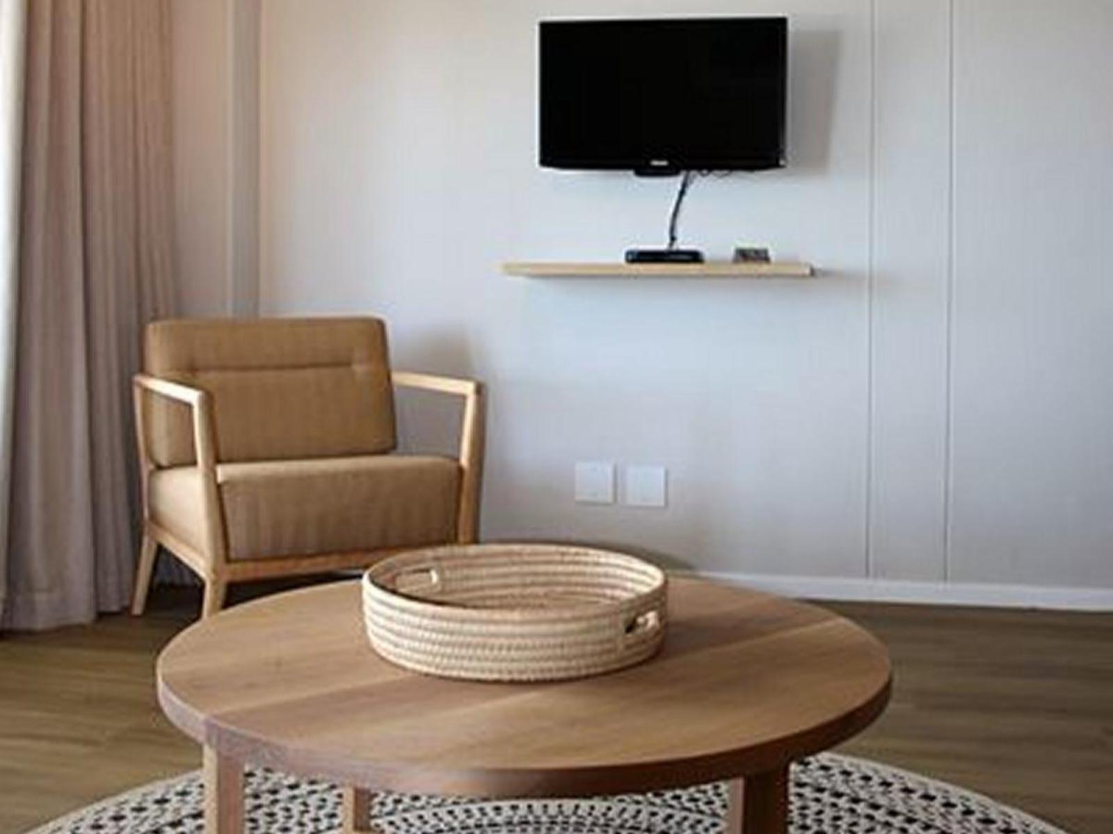 Room 2 — TV and multimedia