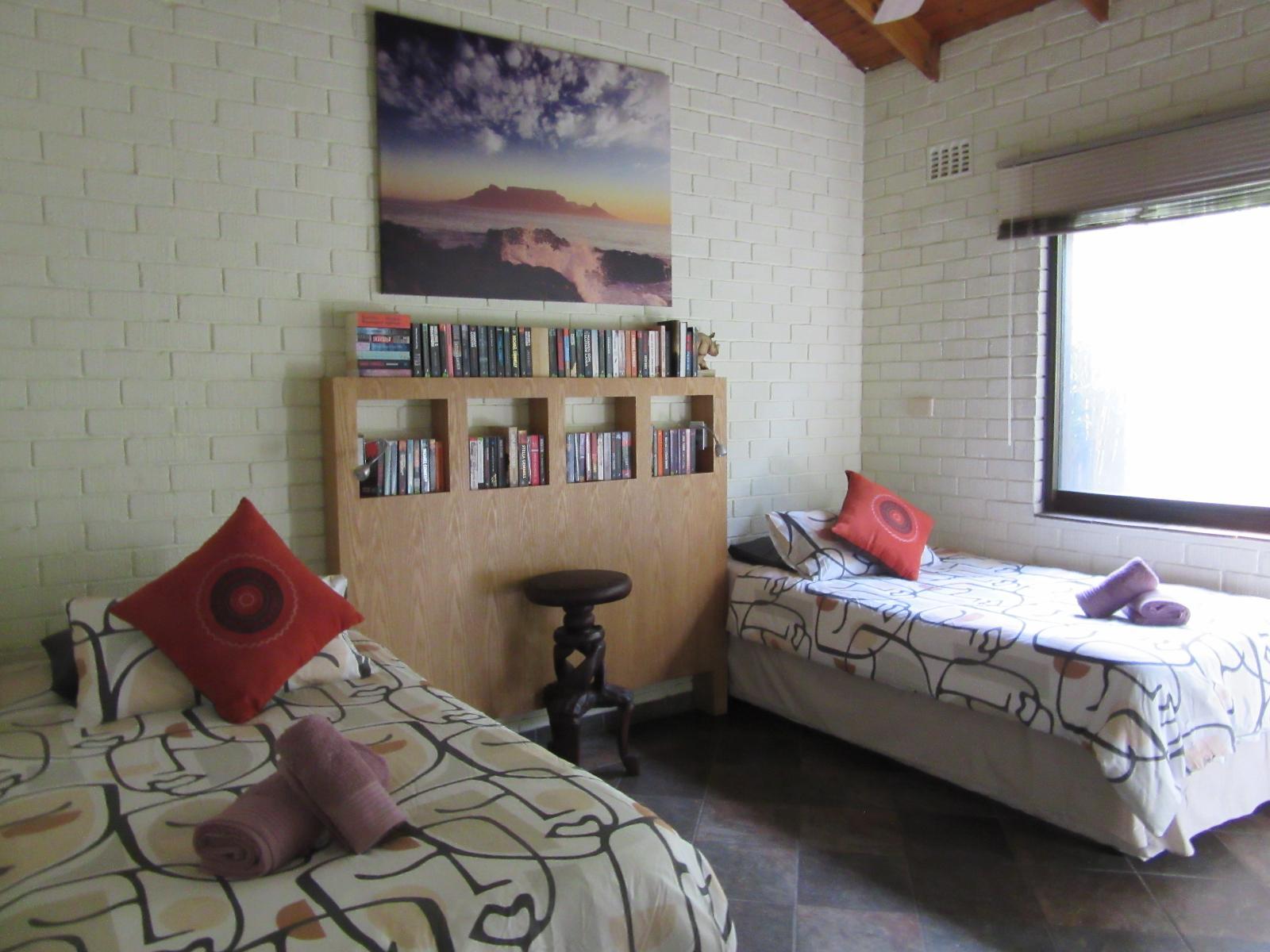 Room 1 — Photo of the whole room