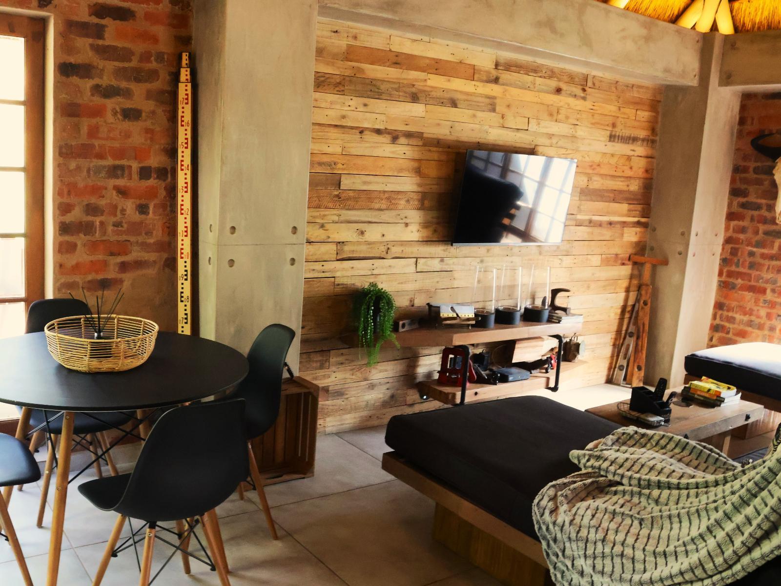 Room 1 — TV and multimedia