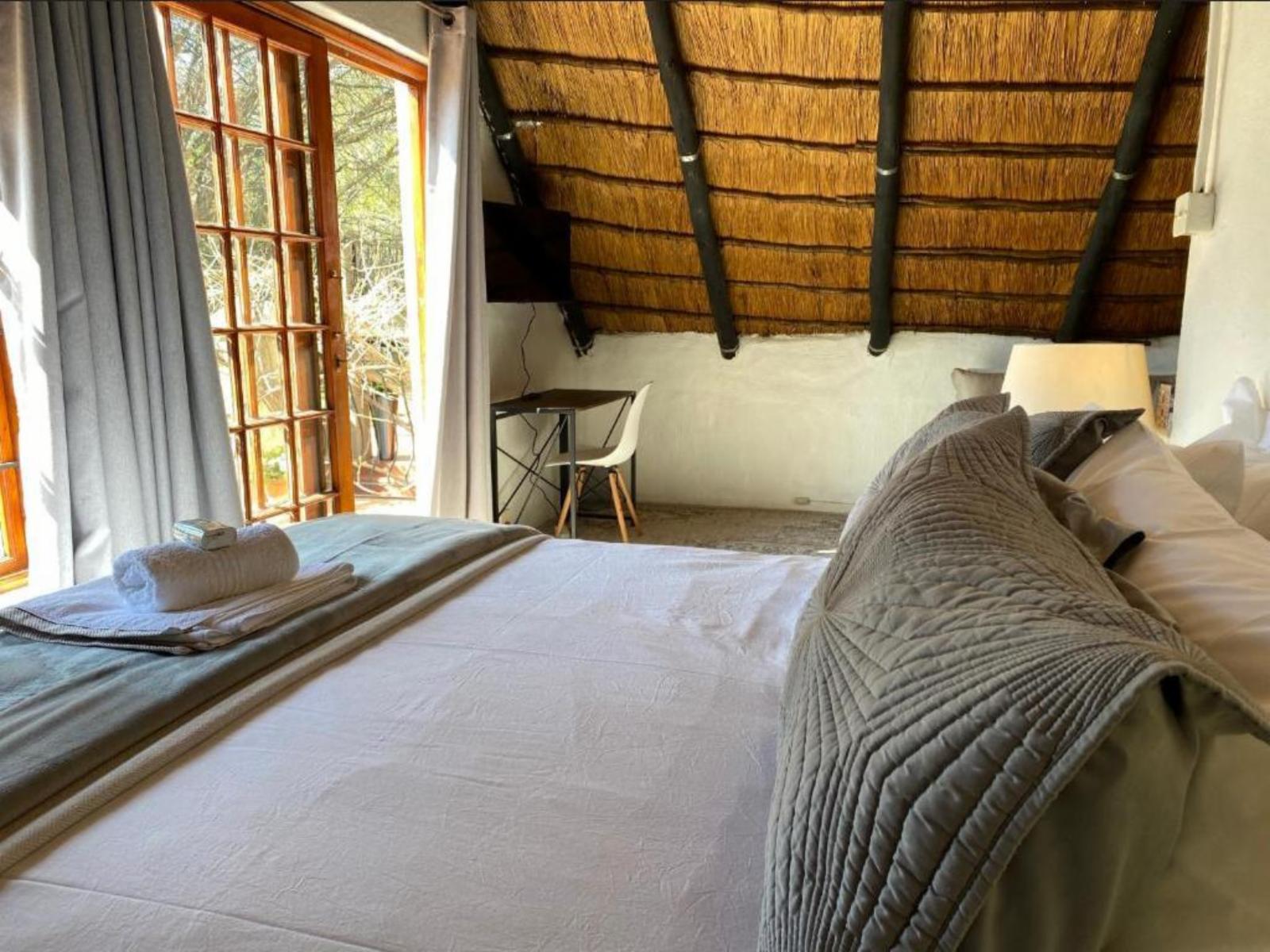 Room 1 — Photo of the whole room