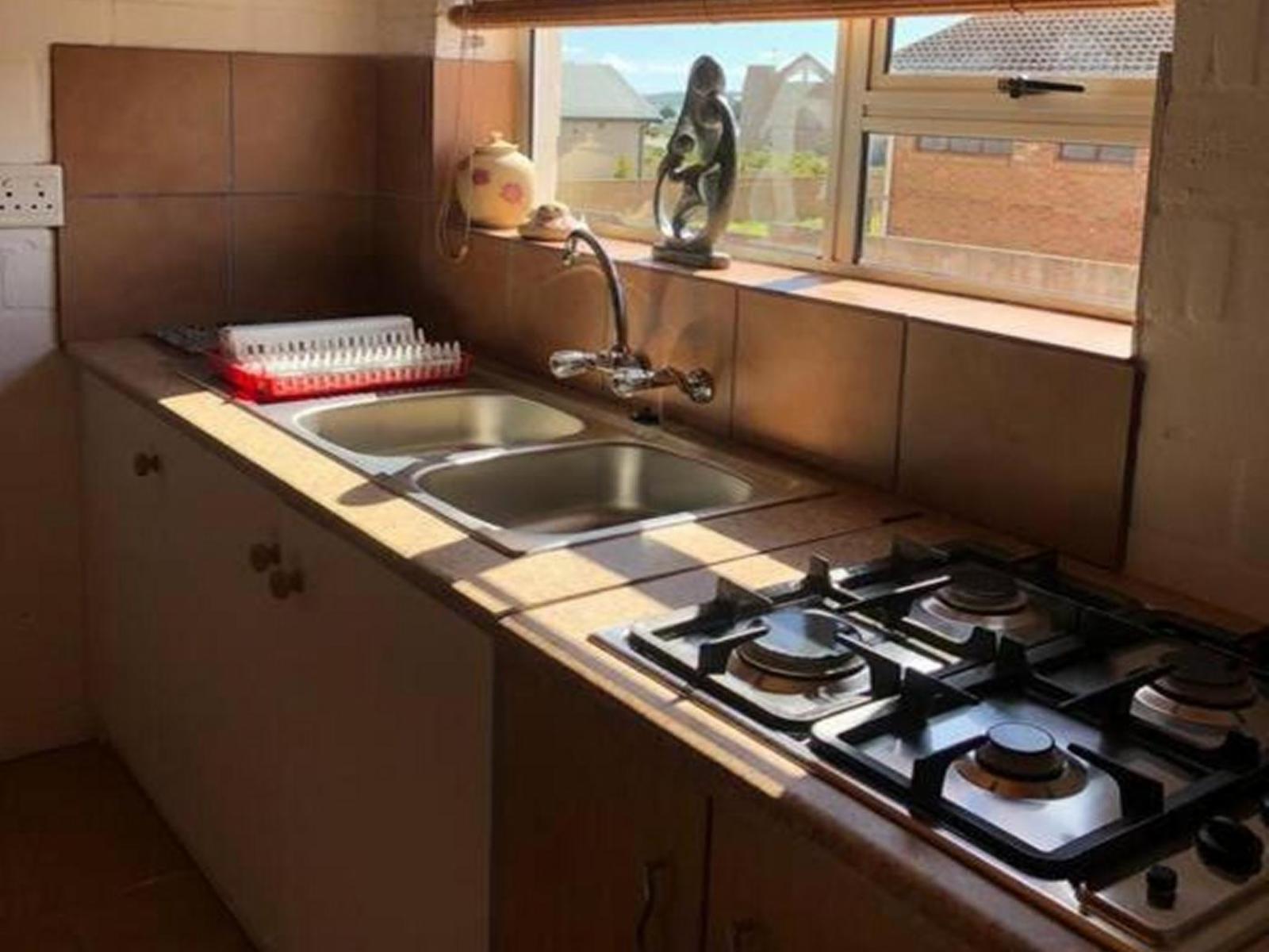Room 1 — Kitchenette