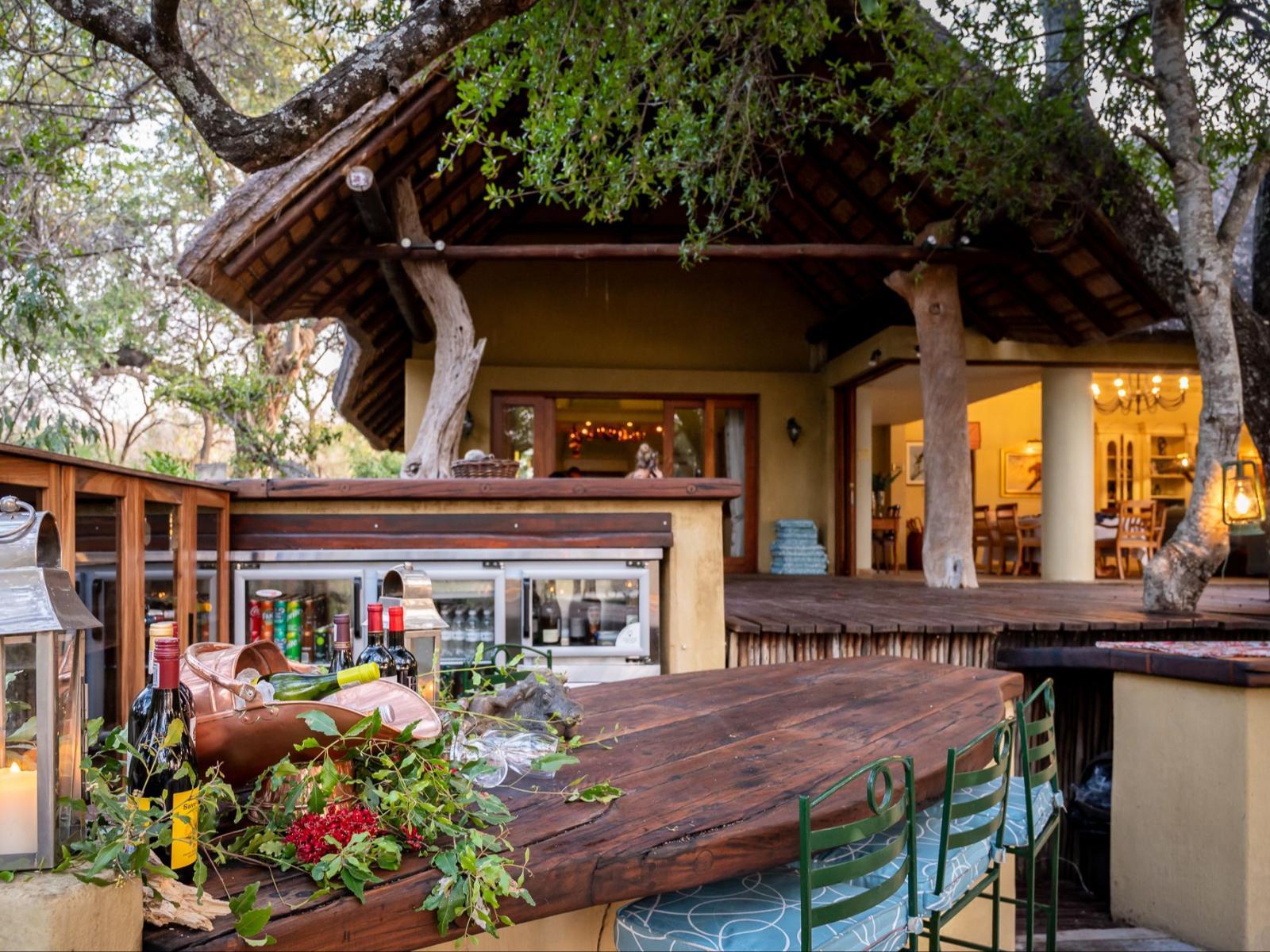 Lounge or bar