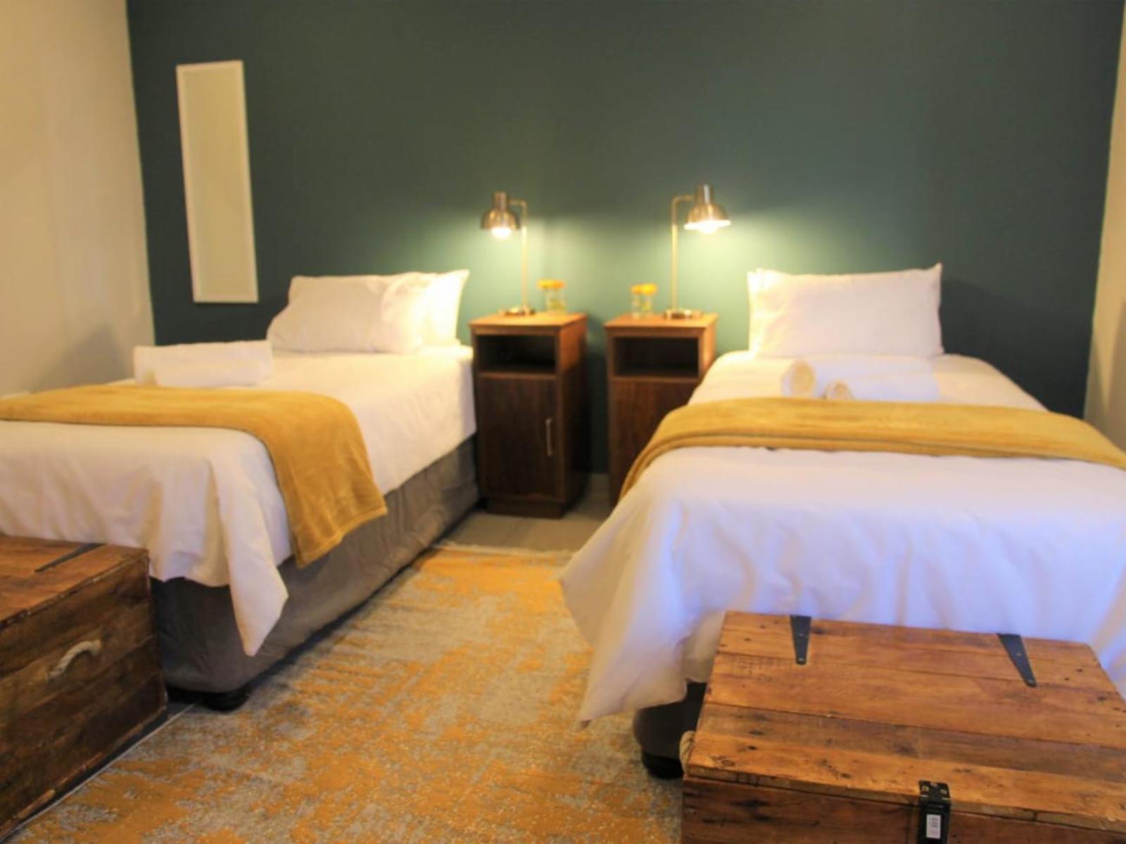 Room 1 — Photo of the whole room