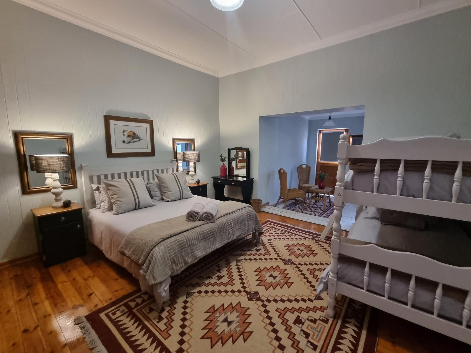 Room 2 — Photo of the whole room