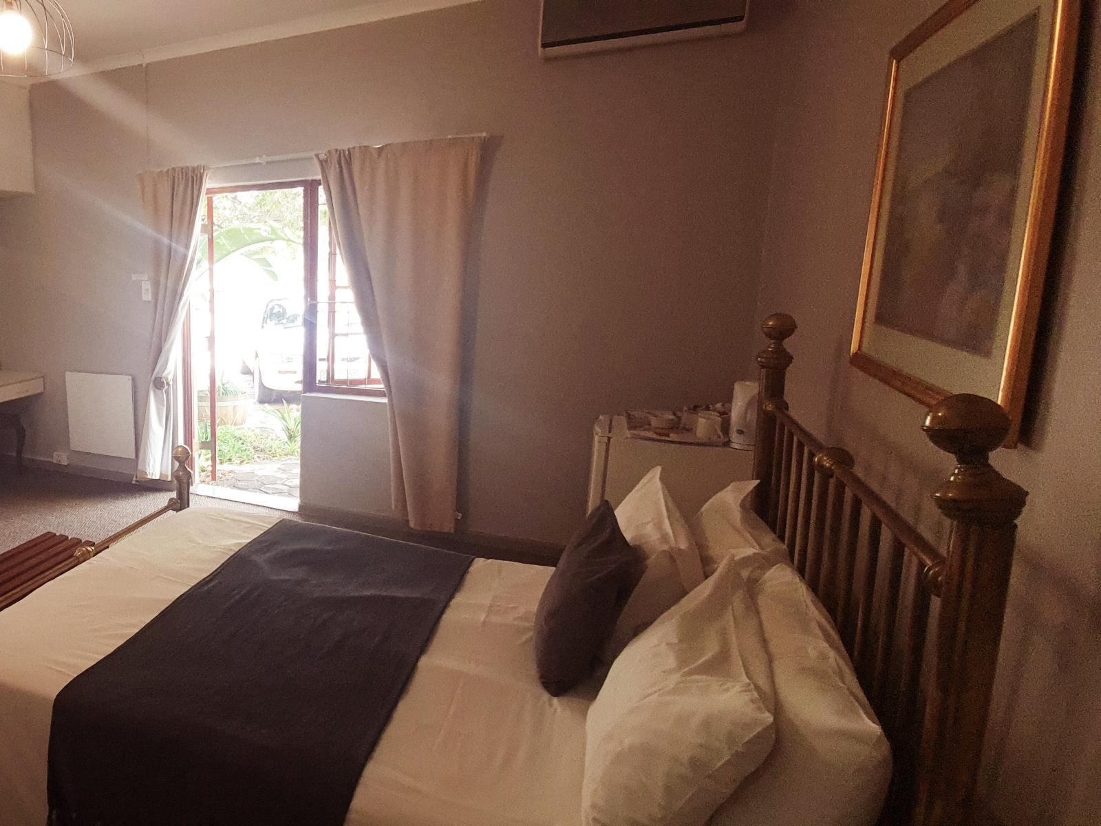 Room 3 — Bed