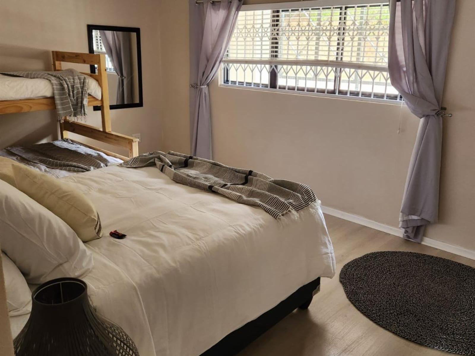 Room 1 — Photo of the whole room