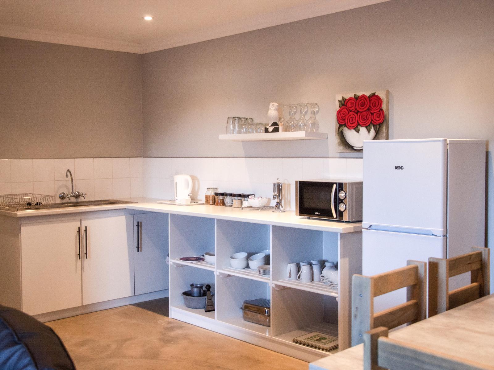 Room 1 — Kitchenette