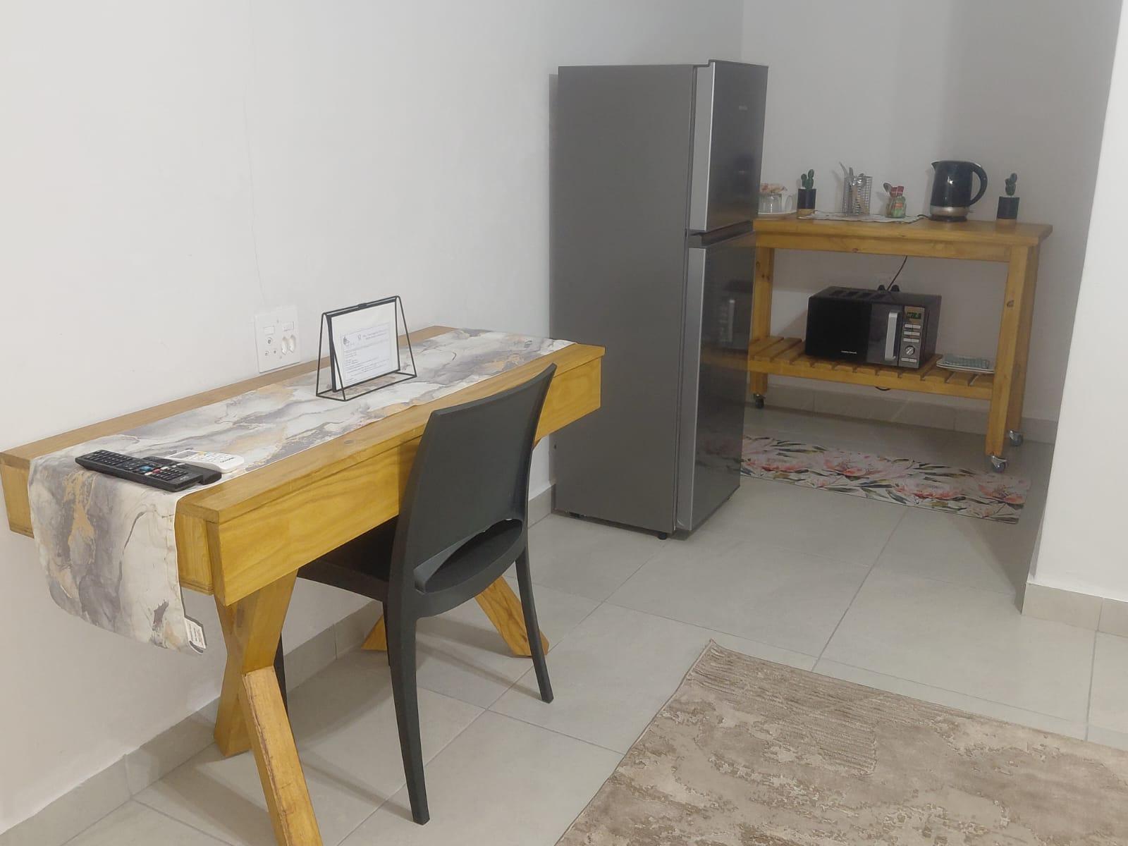 Room 2 — Photo of the whole room
