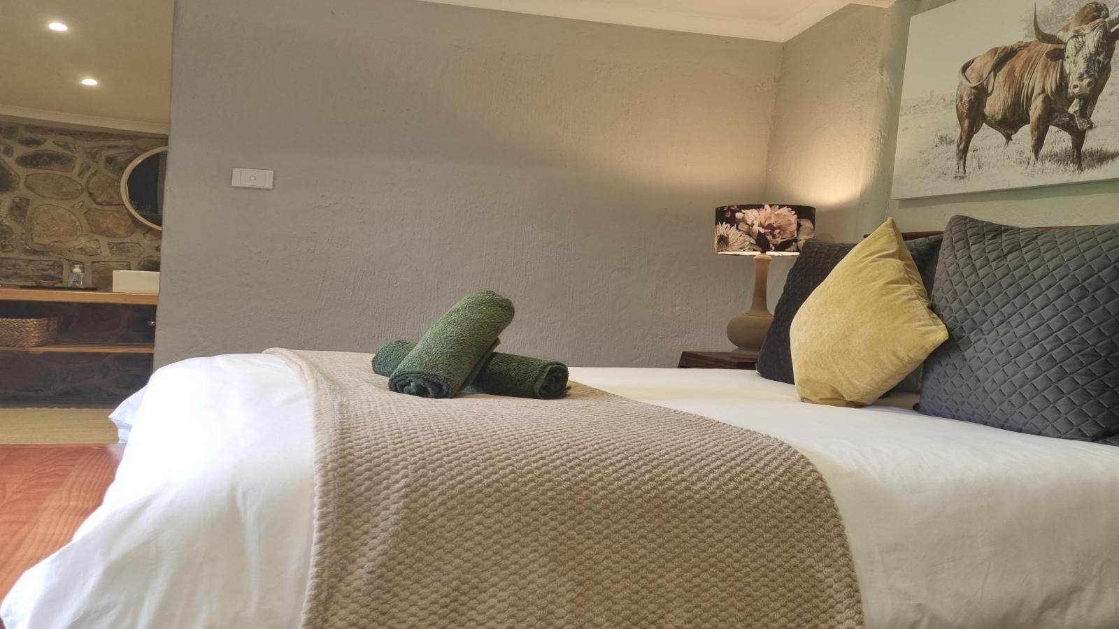 Room 1 — Photo of the whole room
