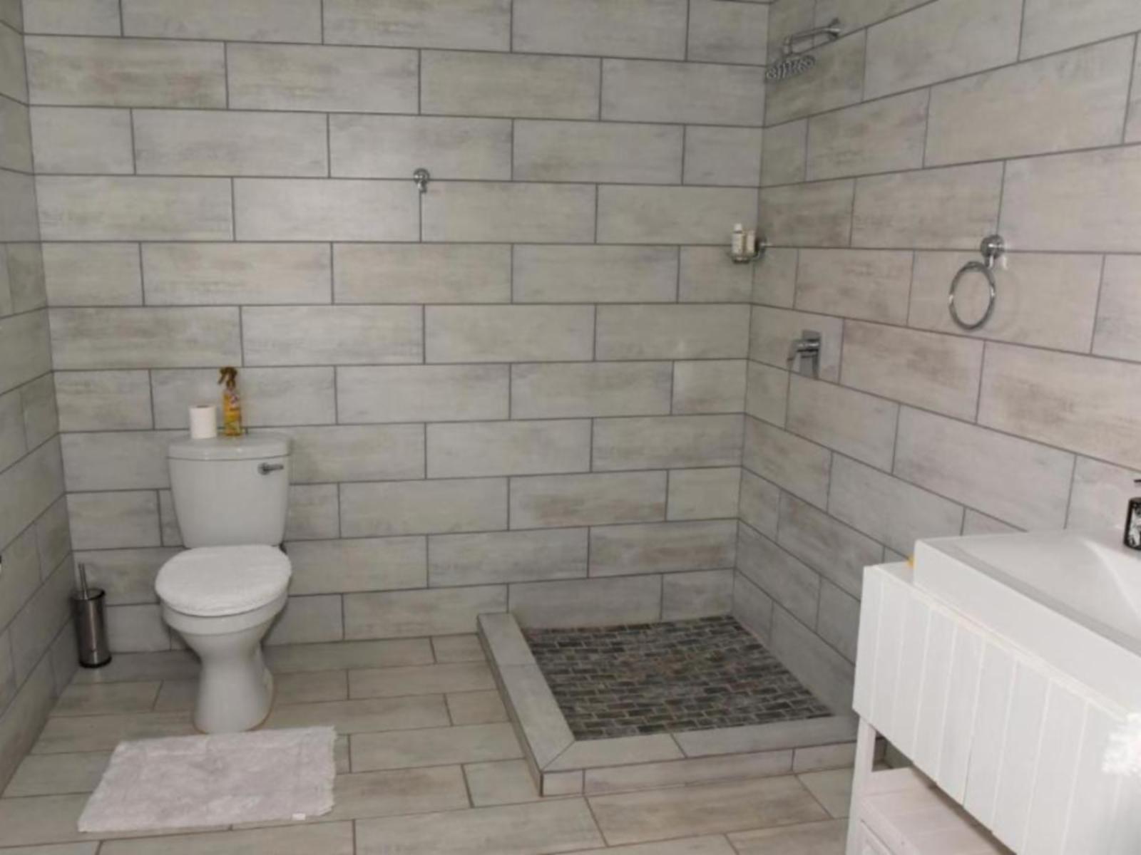Room 6 — Bathroom
