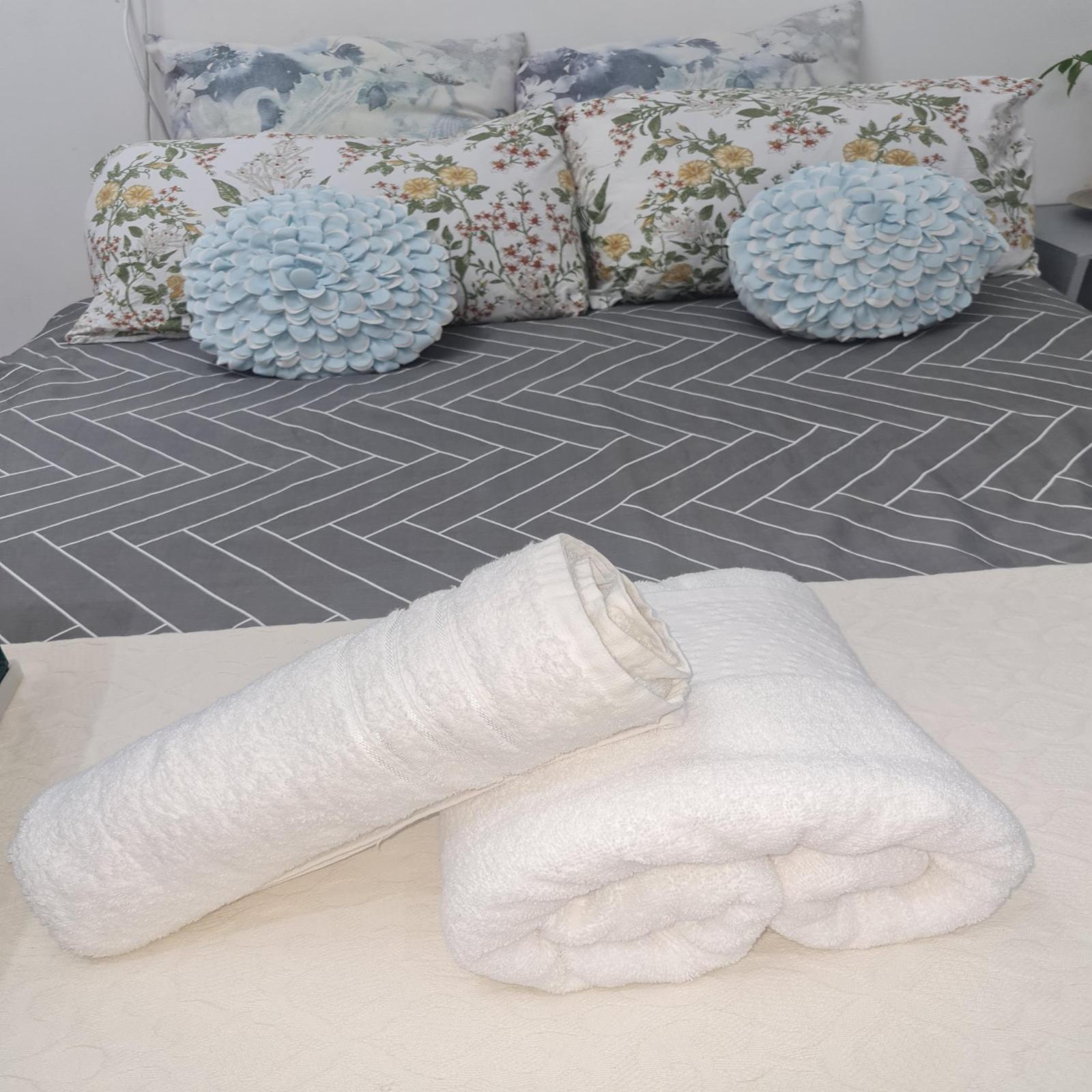Room 1 — Bed