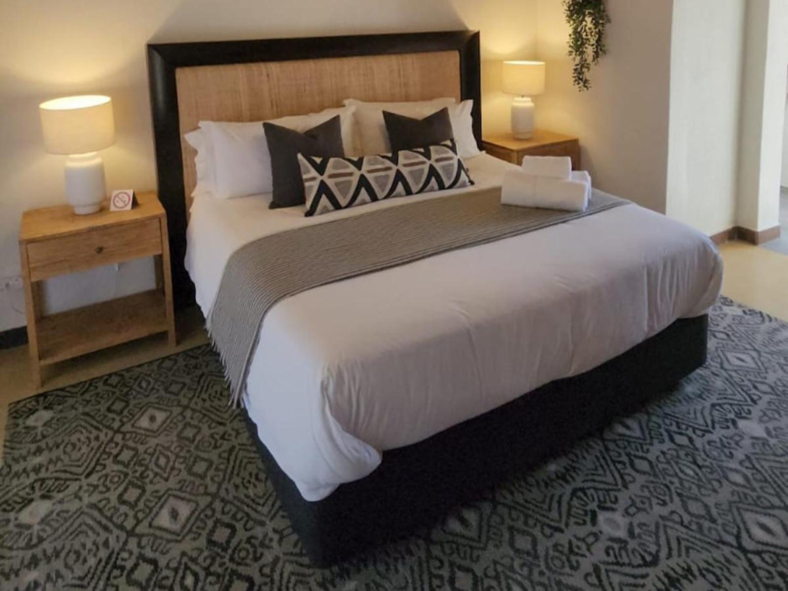 Room 1 — Photo of the whole room