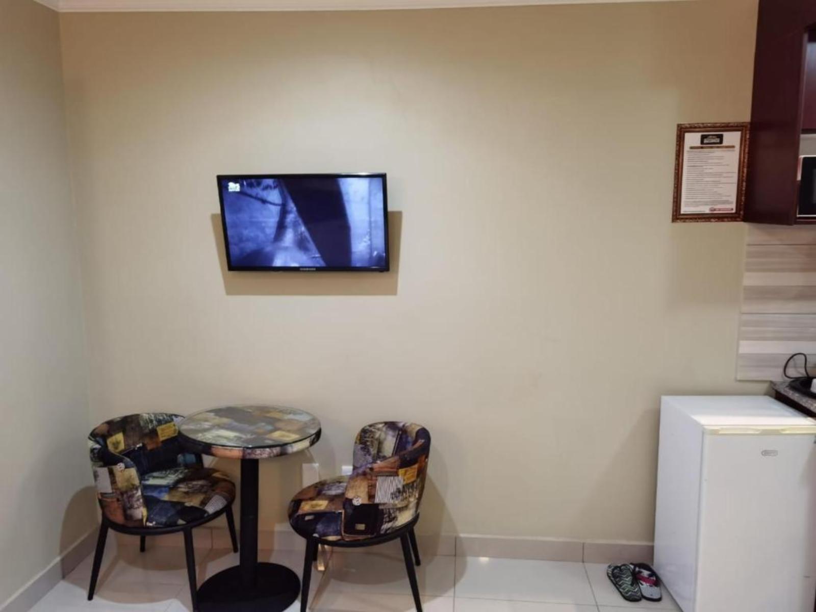 Room 1 — TV and multimedia