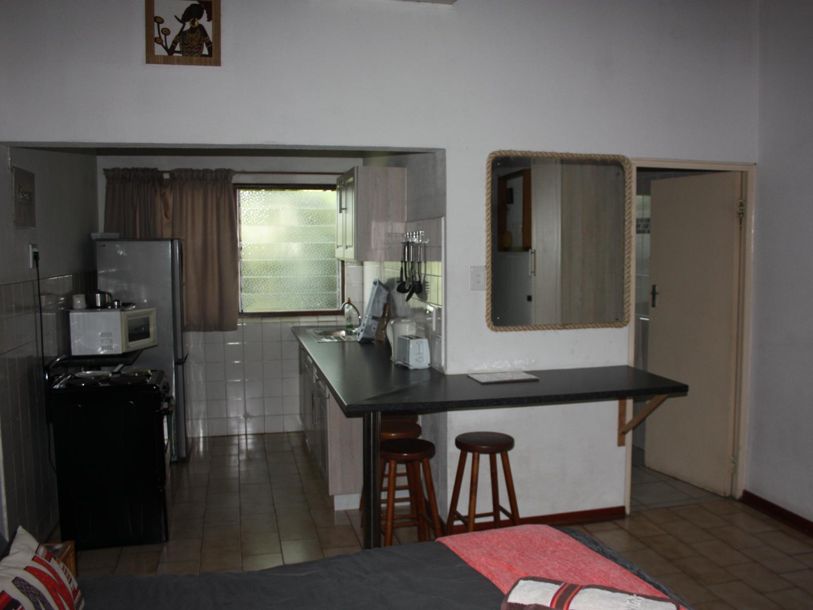 Room 1 — Kitchenette
