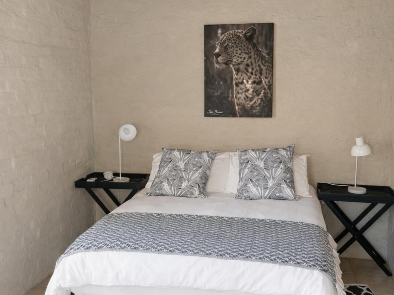 Room 3 — Photo of the whole room