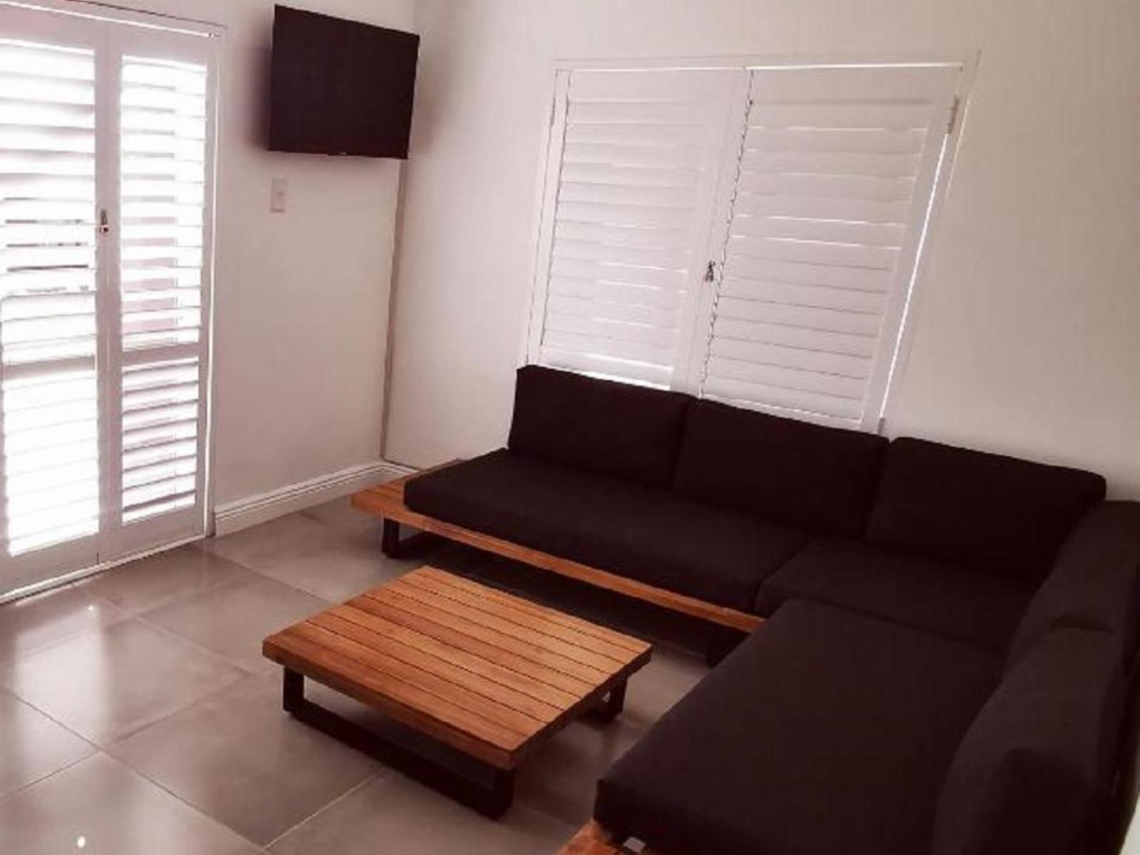 Room 2 — Seating area