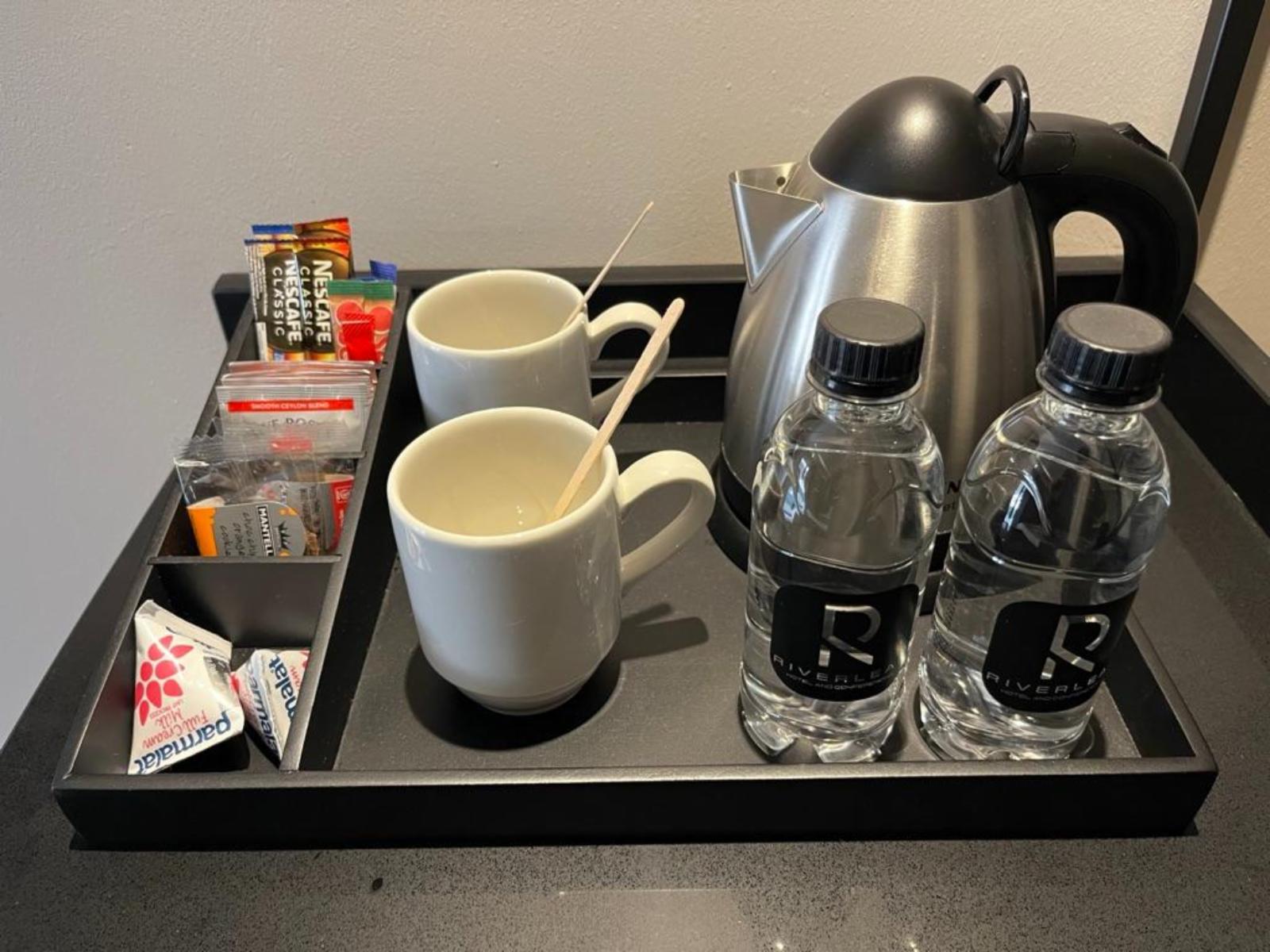 Room 2 — Coffee/tea facilities