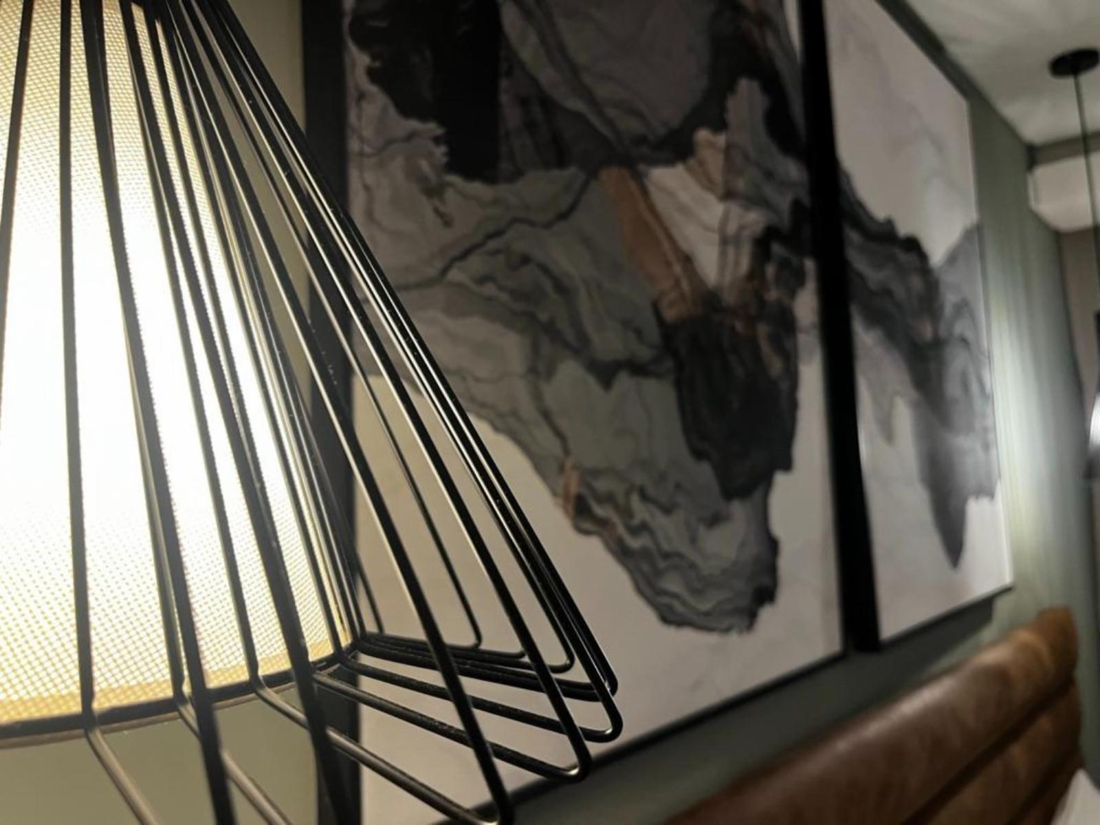 Room 1 — Decorative detail