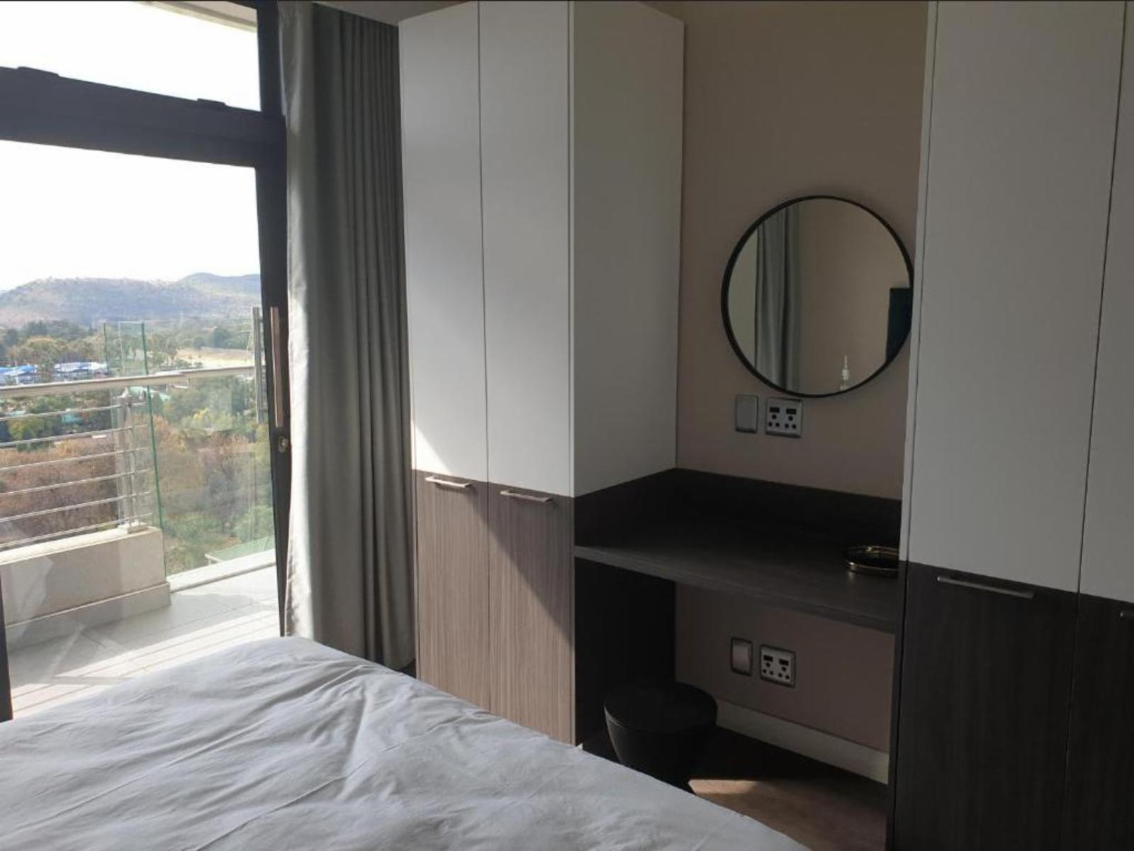 Room 1 — Photo of the whole room