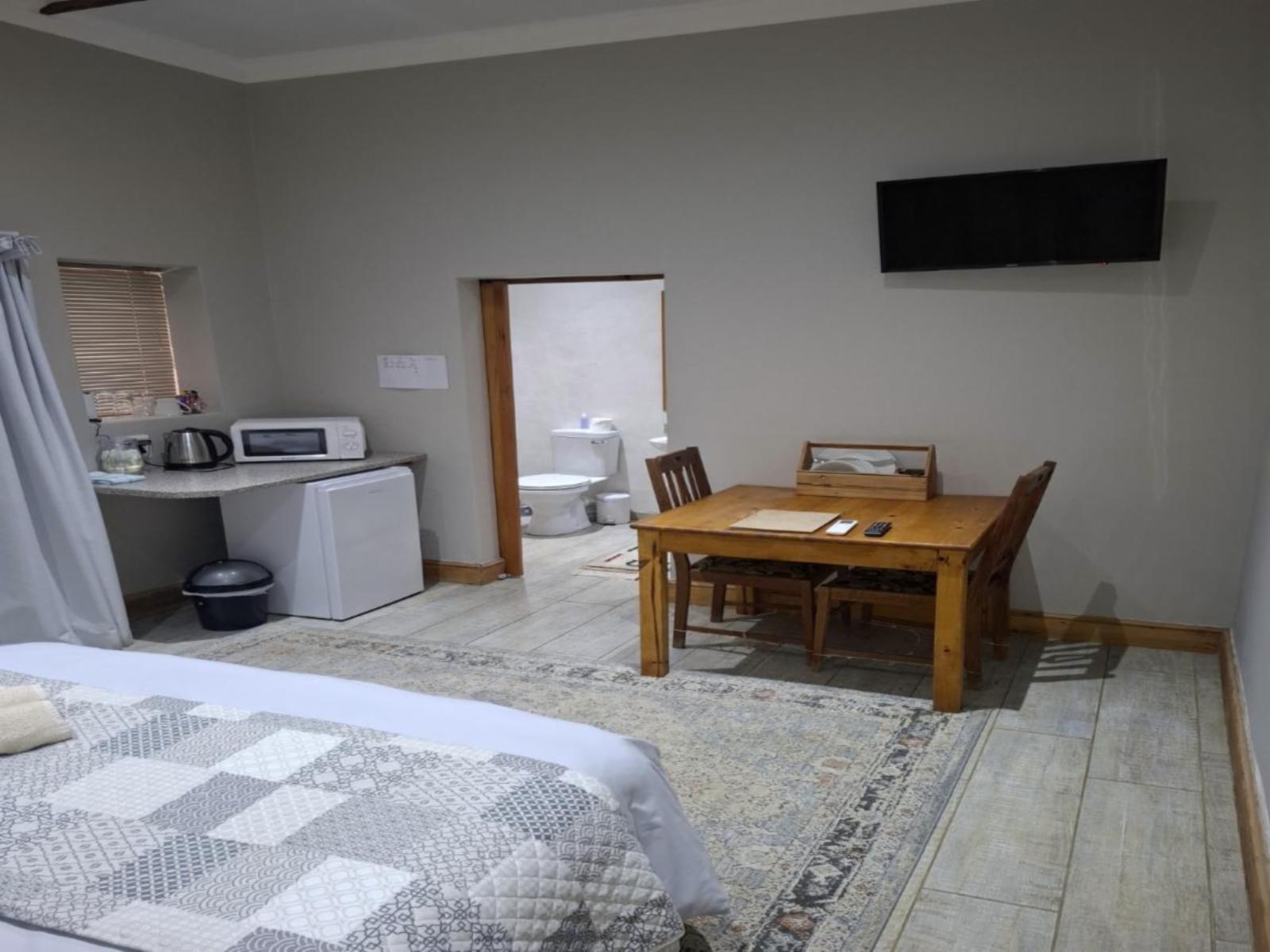 Room 1 — Photo of the whole room