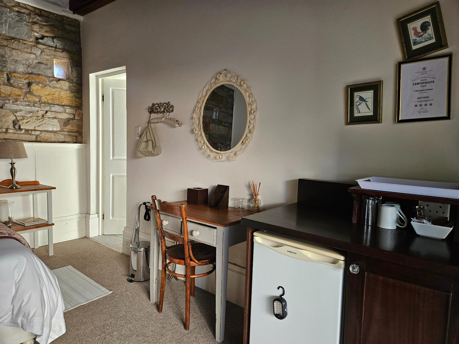 Room 1 — Coffee/tea facilities