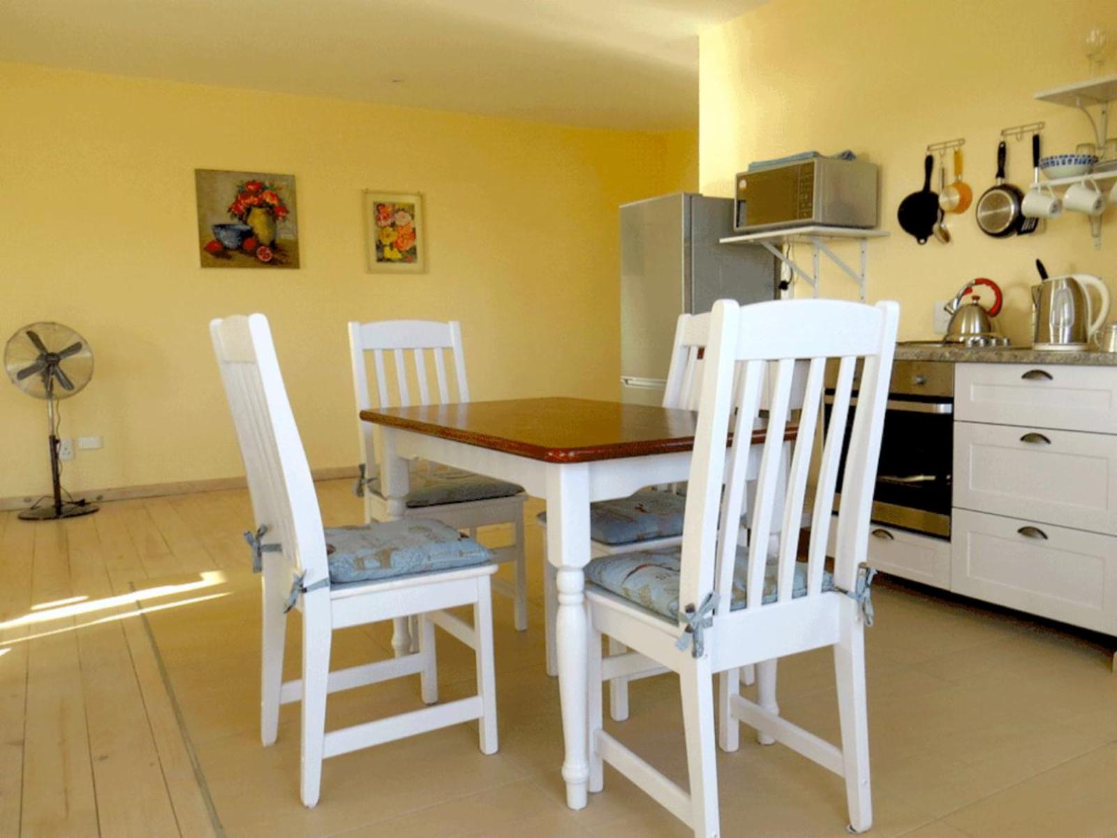 Room 3 — Kitchenette