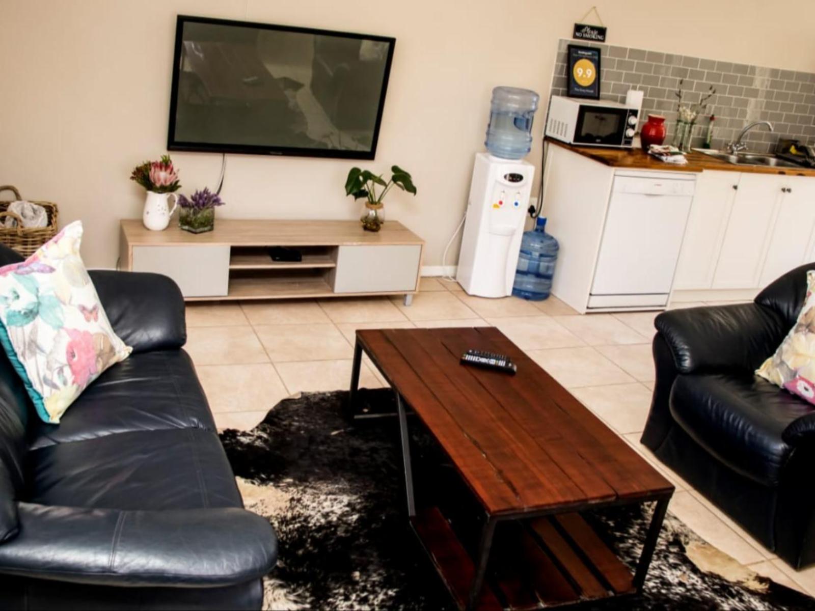 Room 1 — TV and multimedia