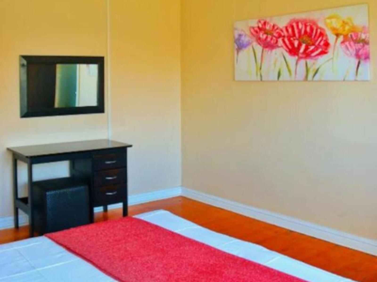 Room 1 — Decorative detail