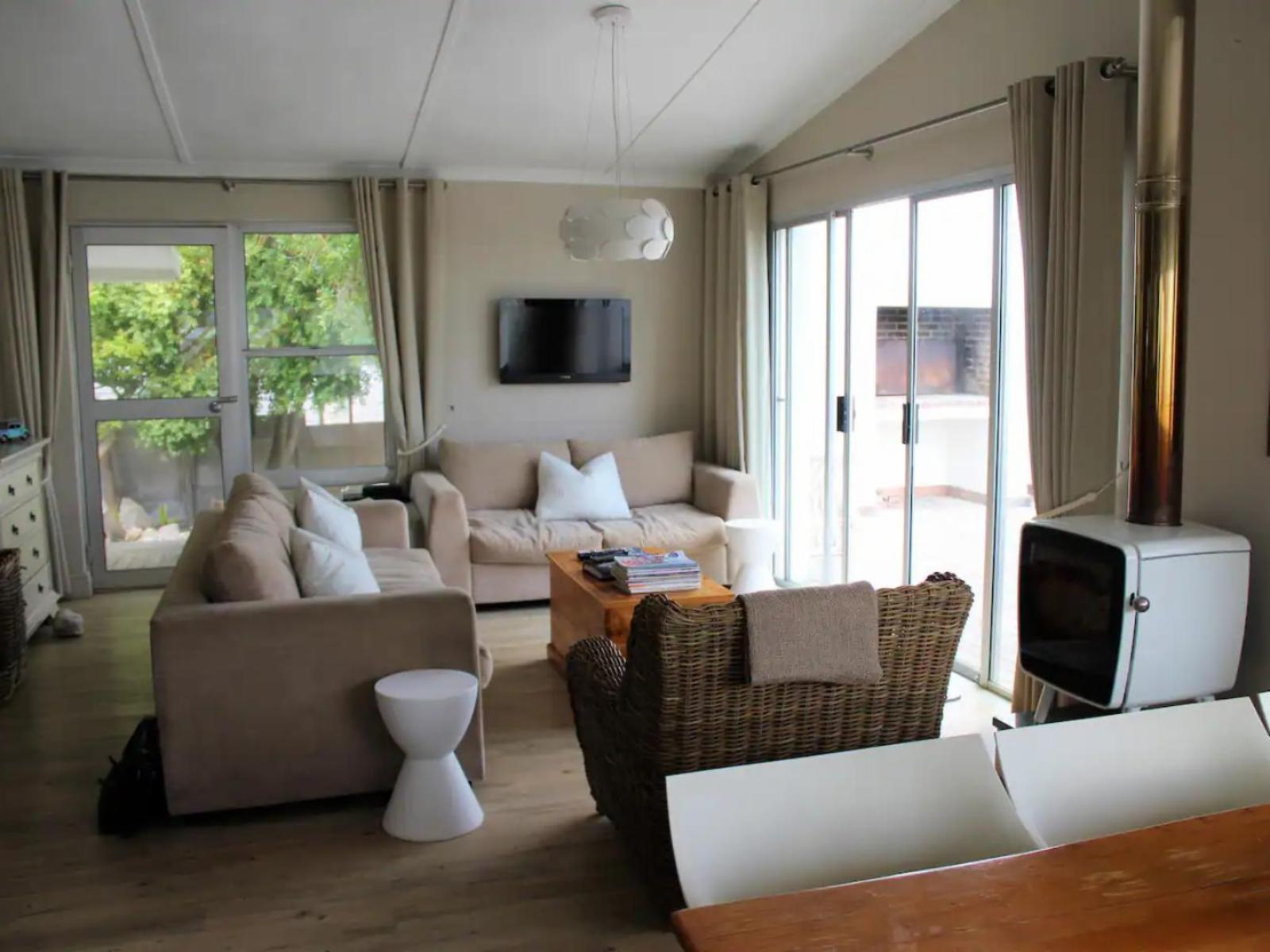 Room 1 — Seating area