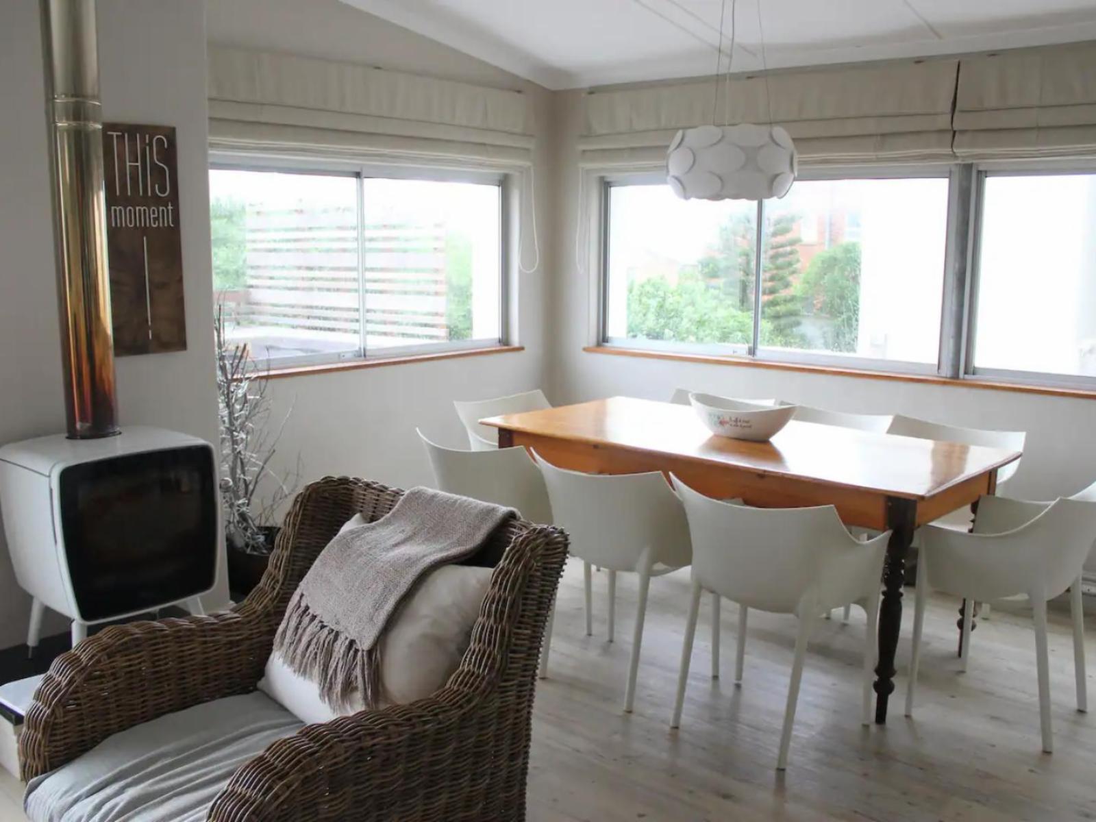 Room 1 — Seating area