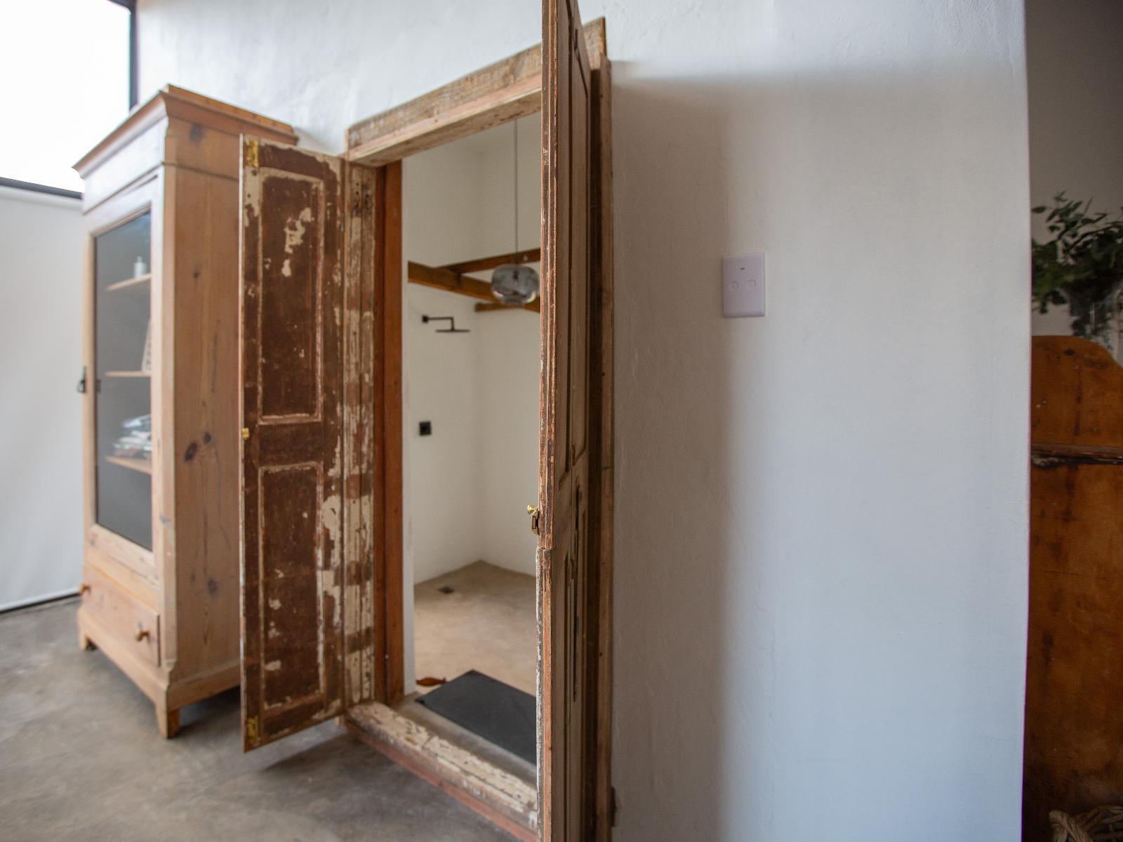 Room 1 — Bathroom