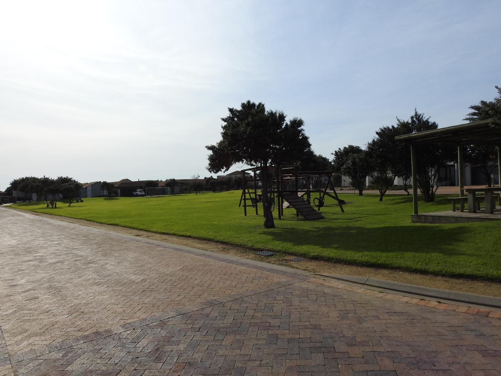 Nearby landmark