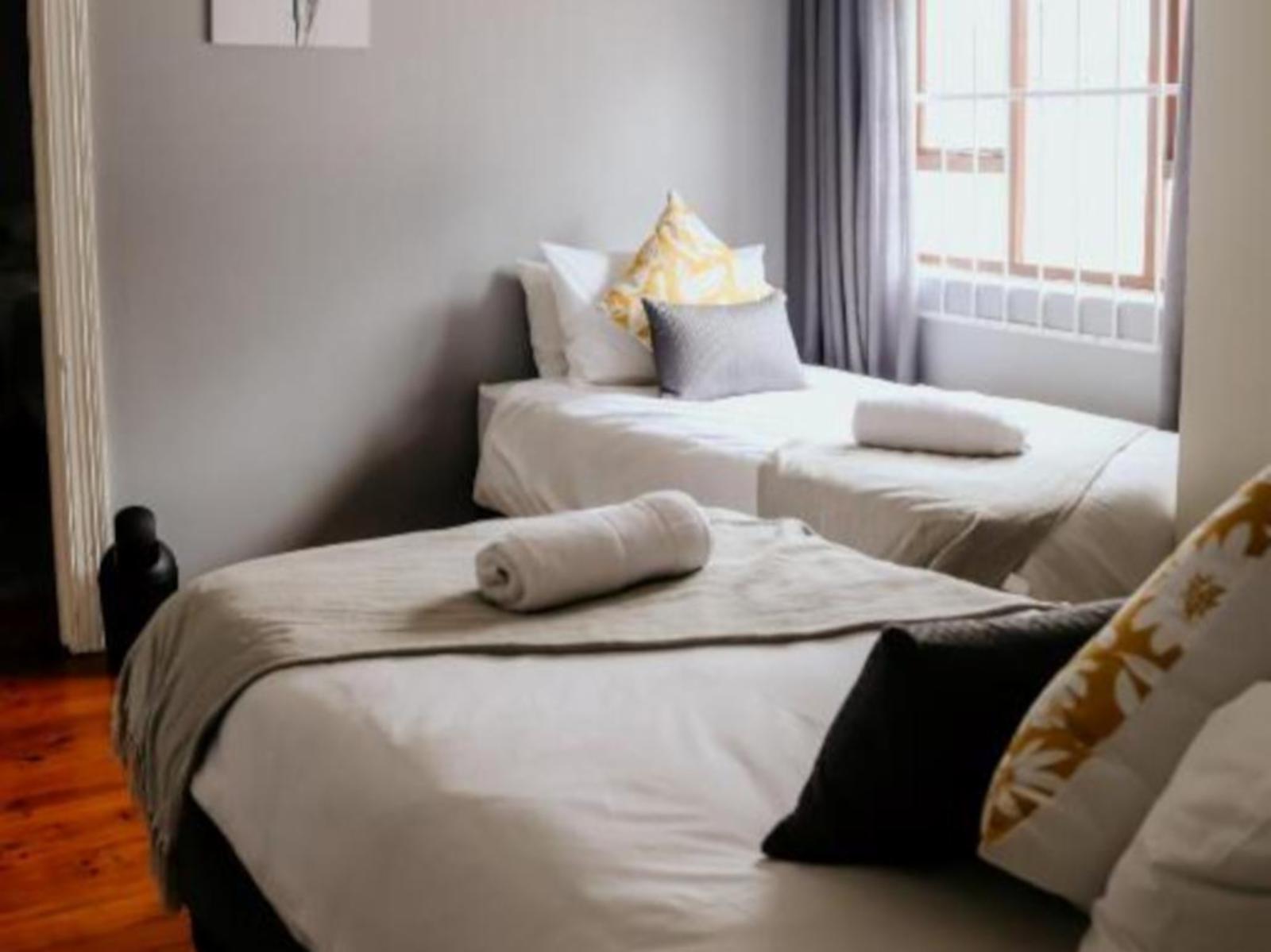 Room 4 — Bed