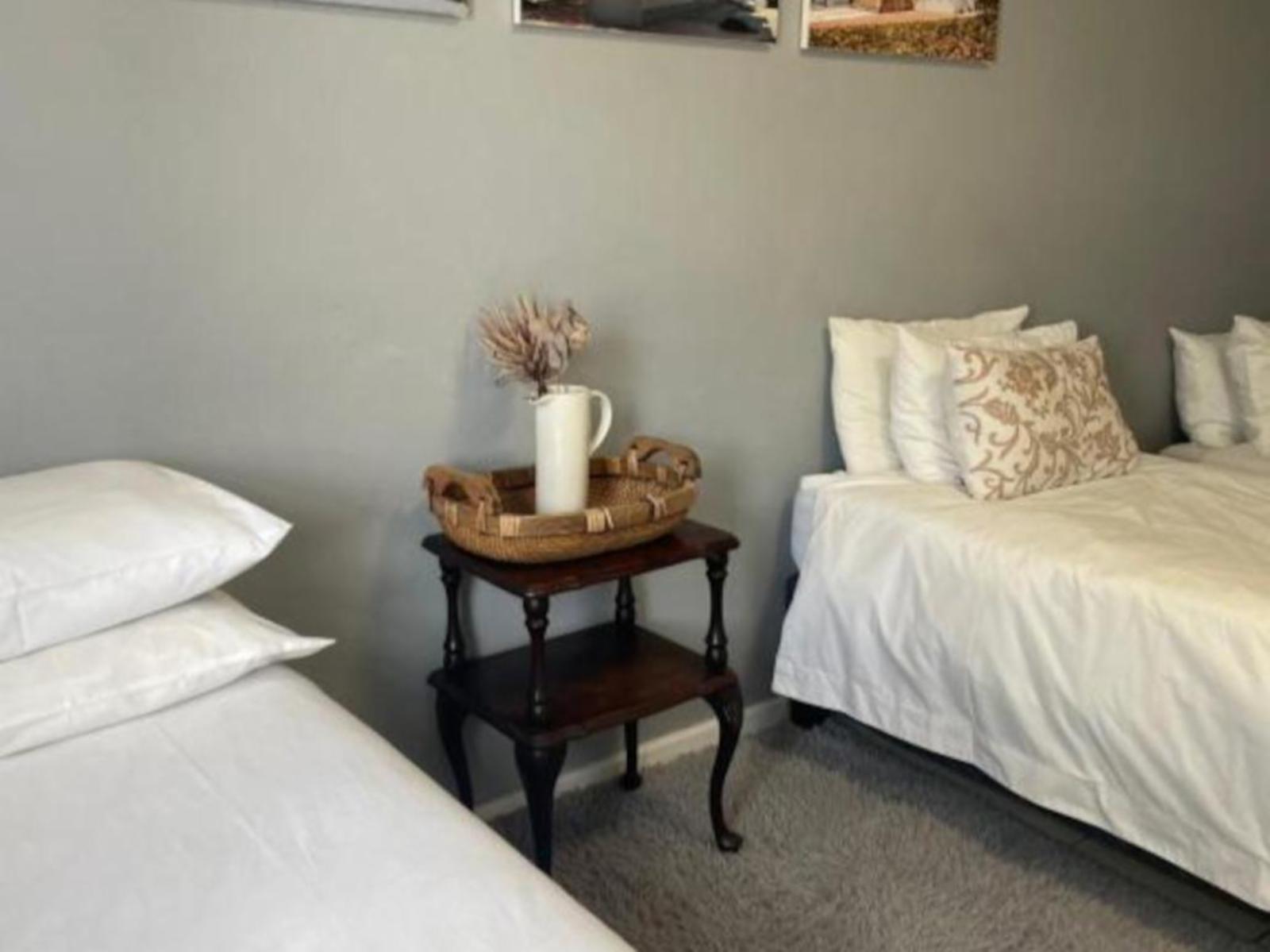 Room 4 — Bed