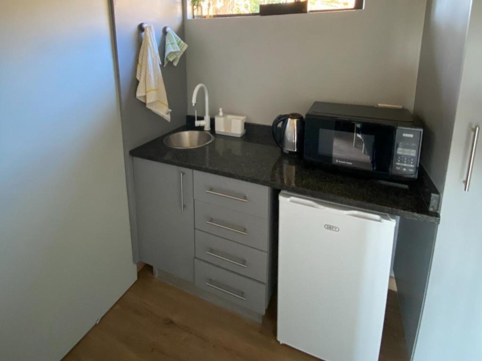 Room 1 — Kitchenette