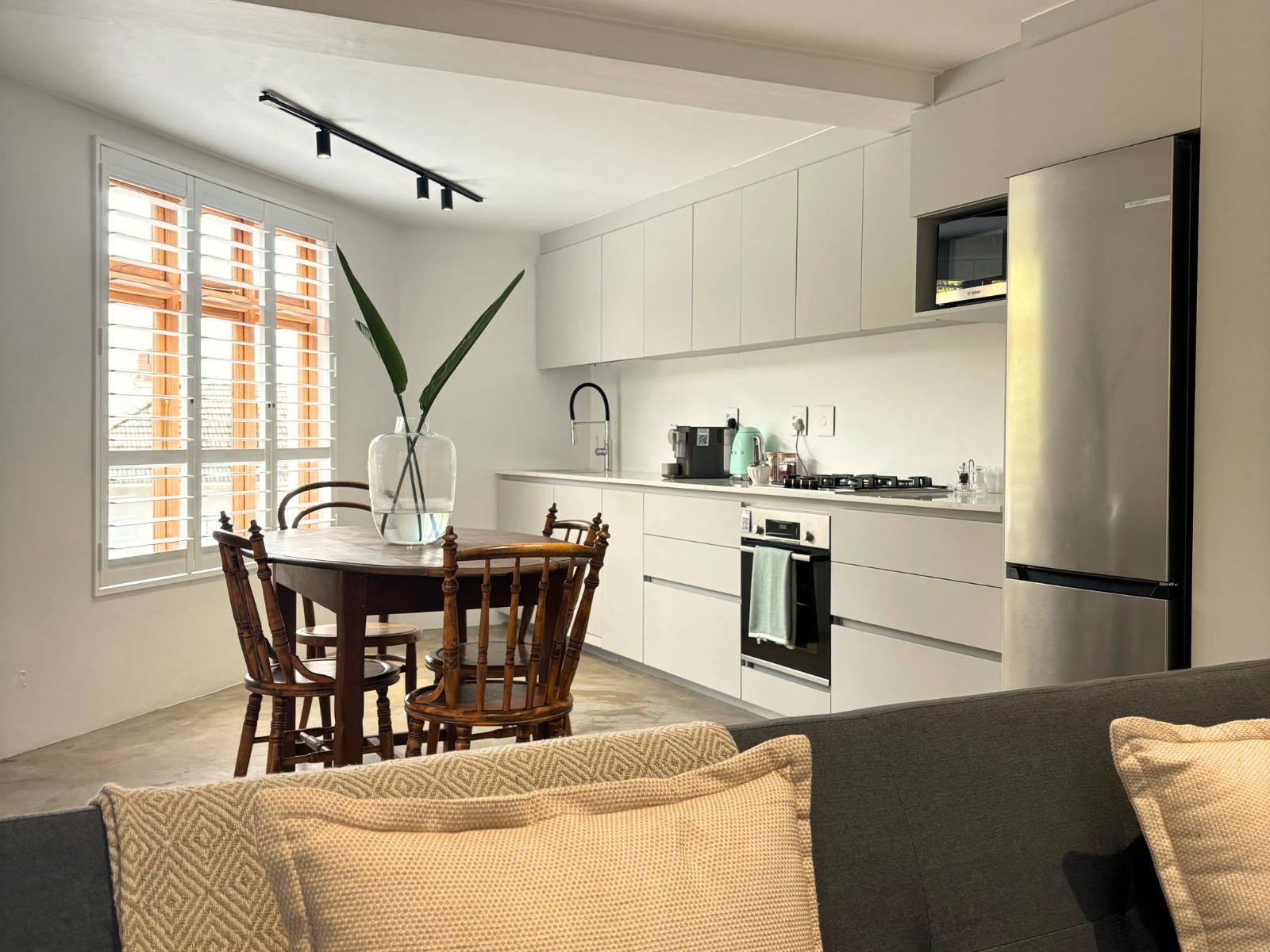 Room 1 — Kitchenette
