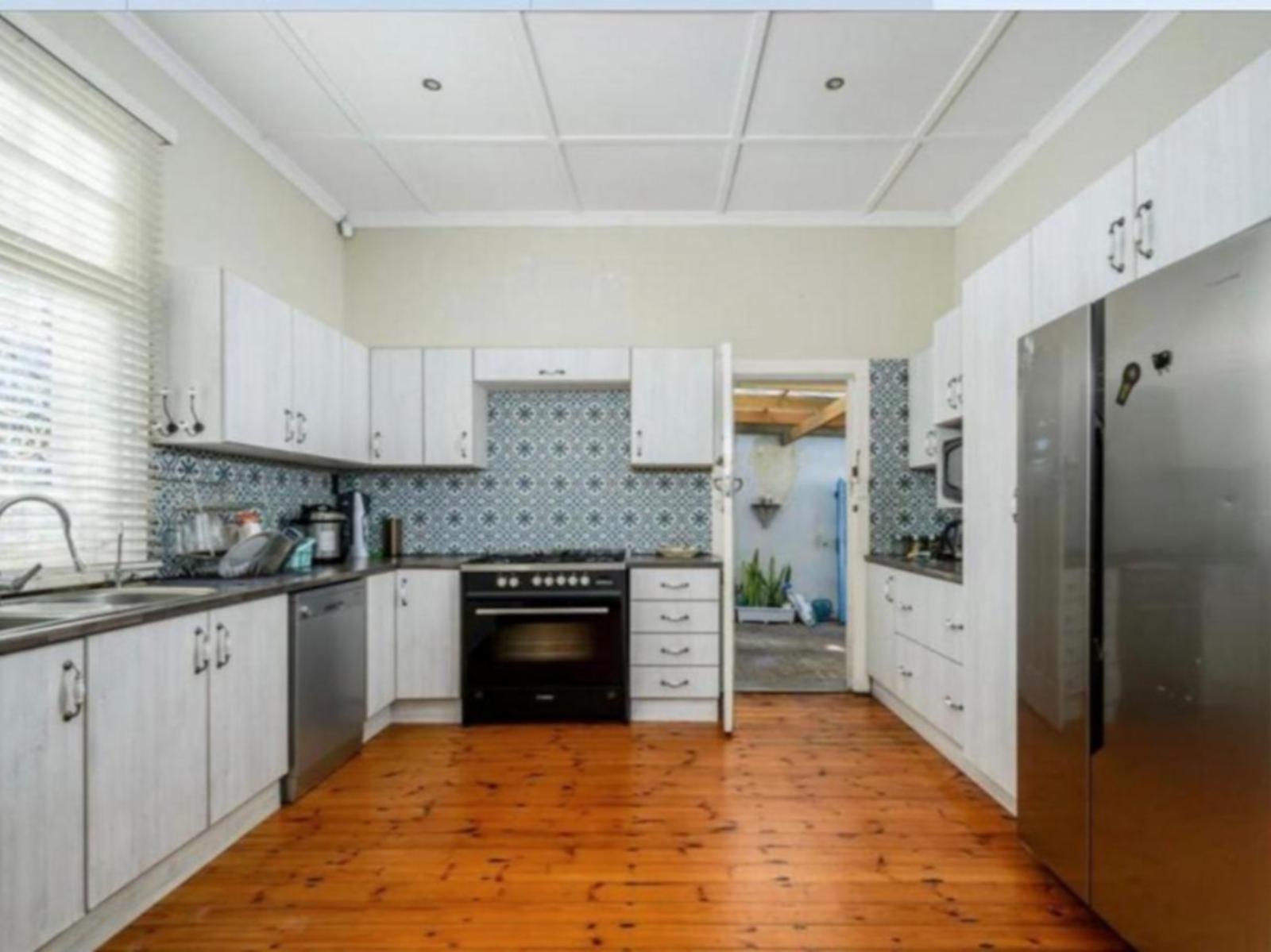 Room 2 — Kitchenette