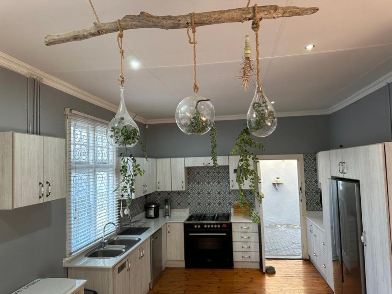 Room 2 — Kitchenette