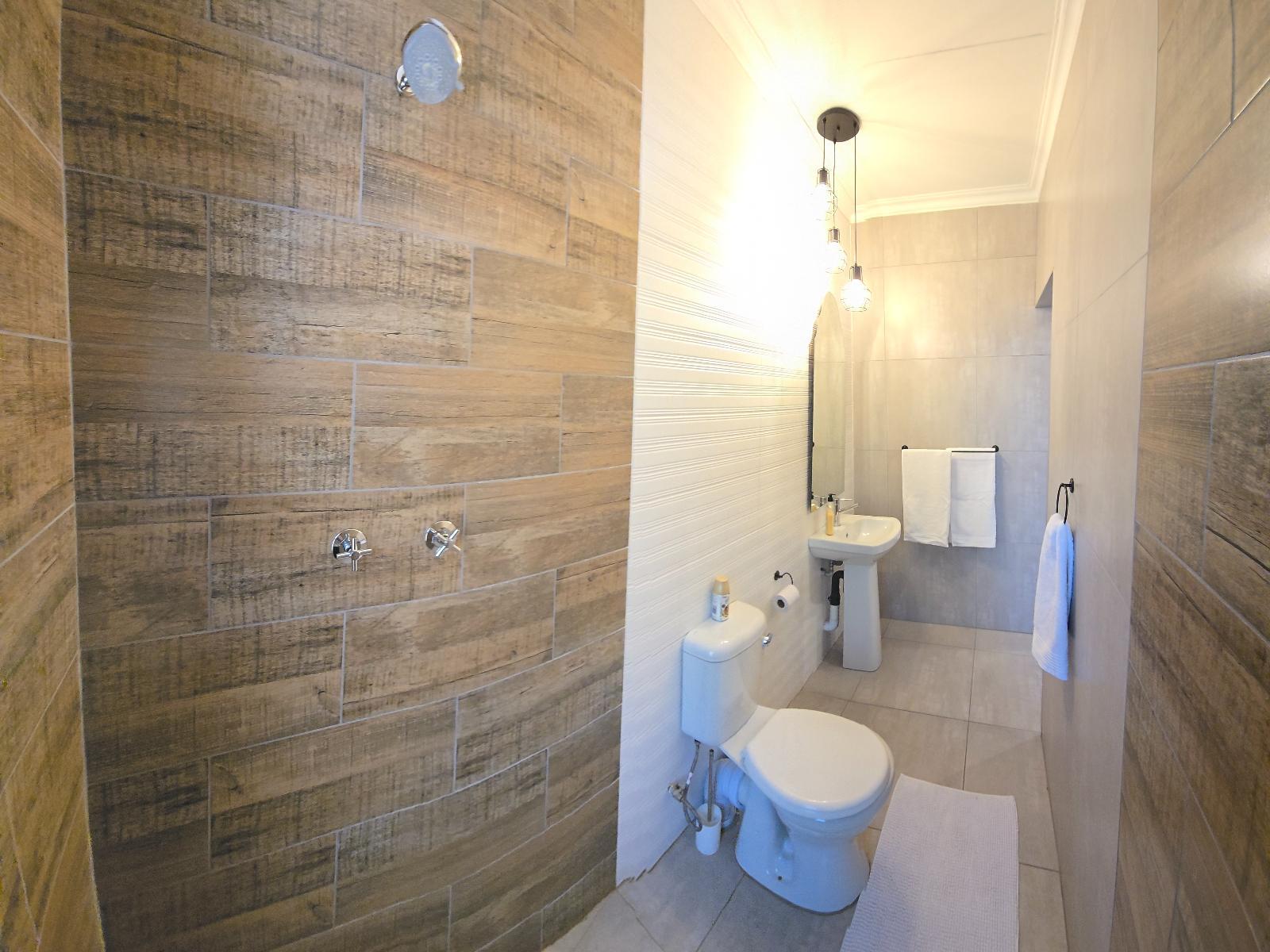 Room 4 — Bathroom